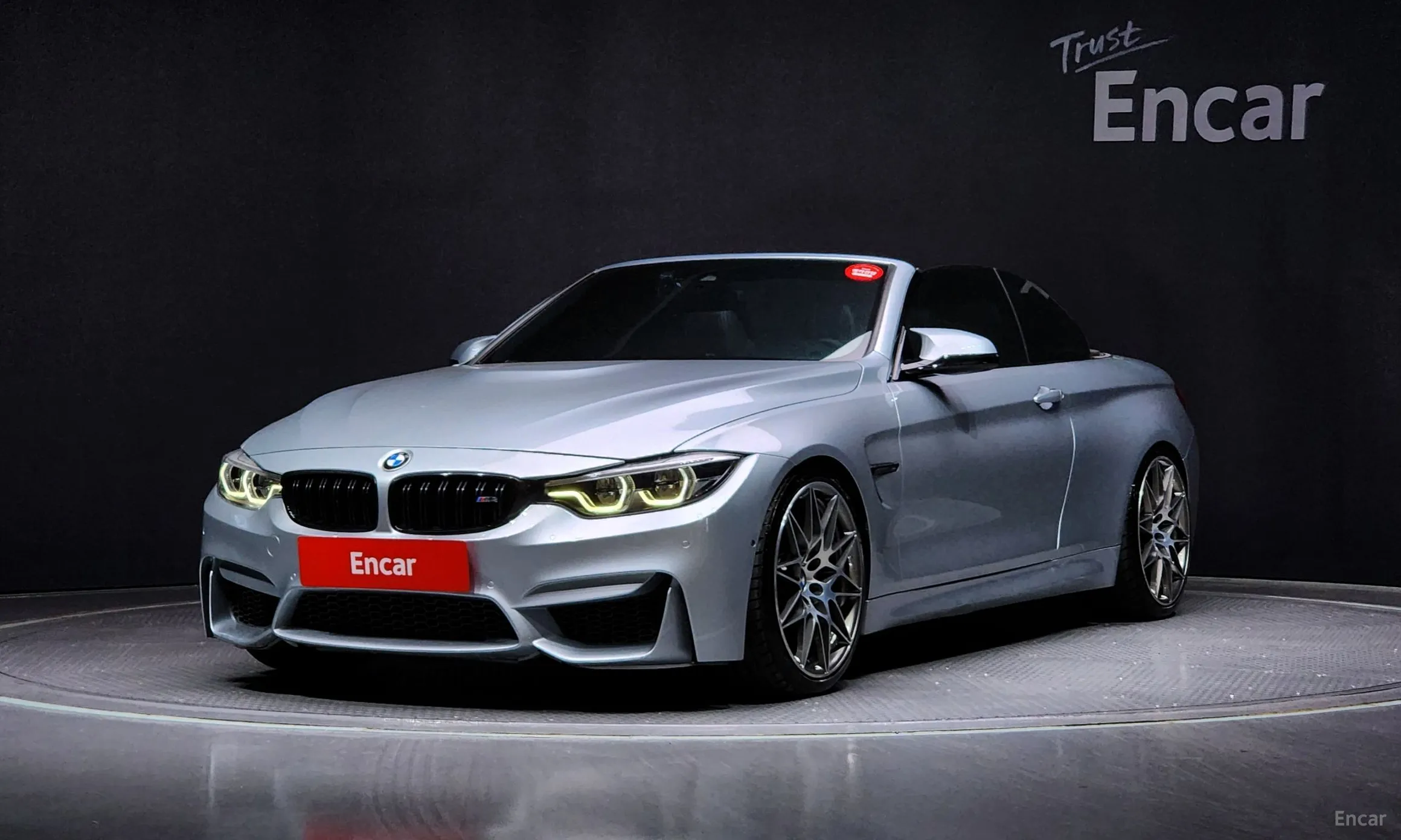 BMW M4 (F82)