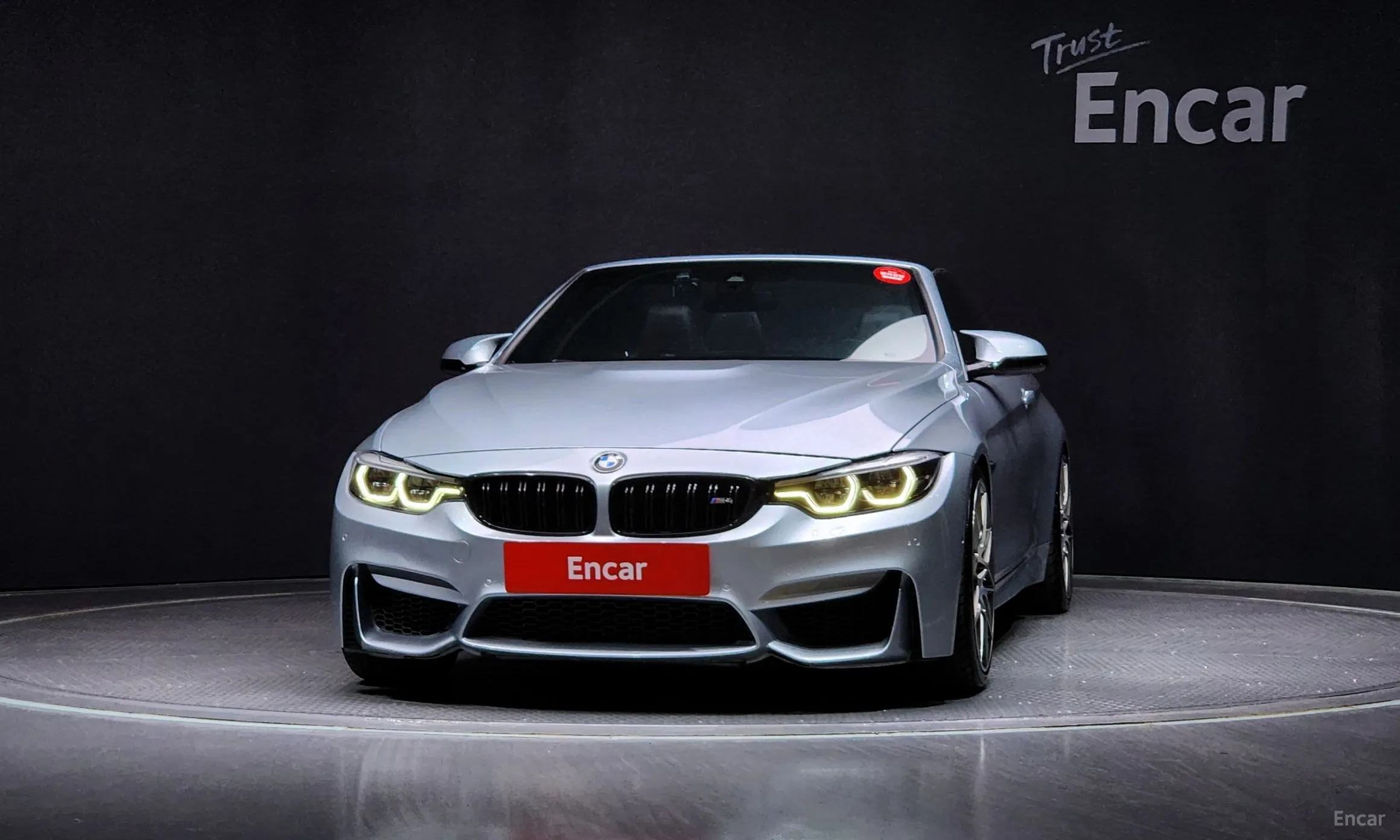 BMW M4 (F82)