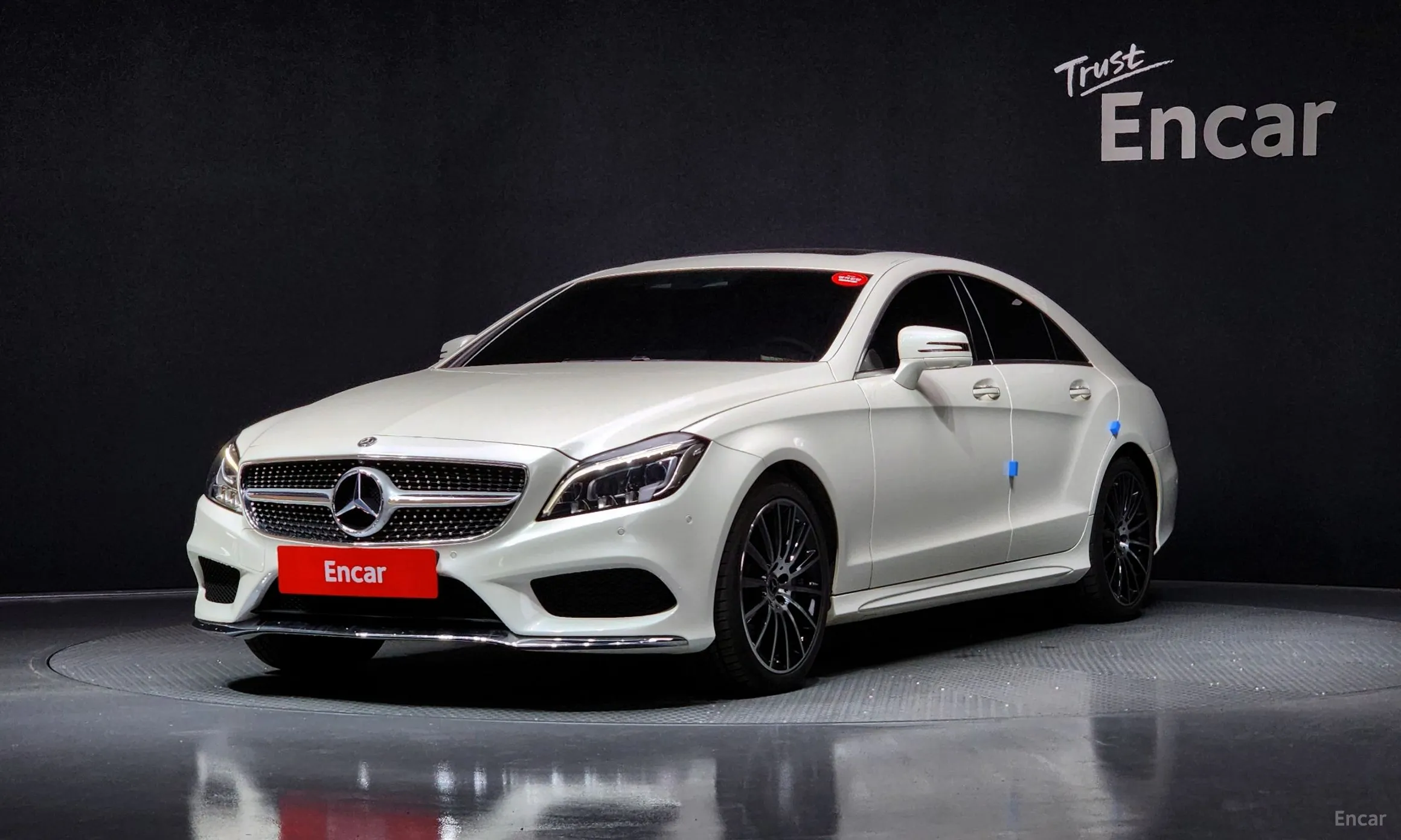 Mercedes Benz CLS-Class W218