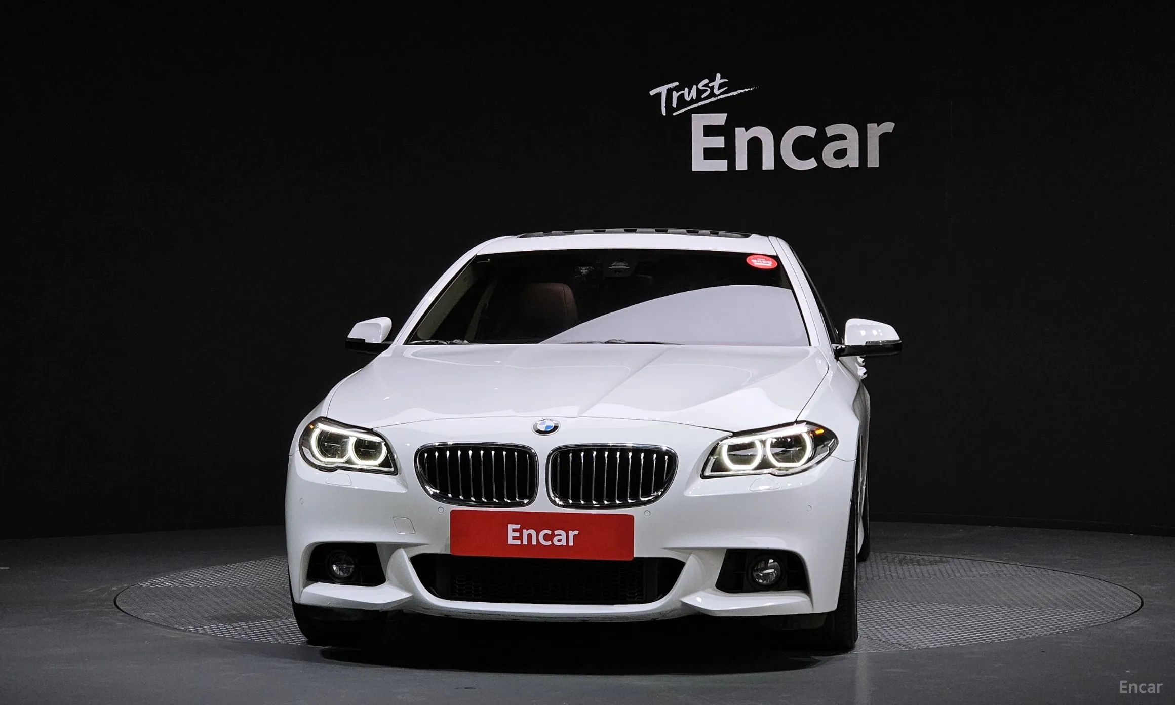 BMW 5 Series (F10) превью 2