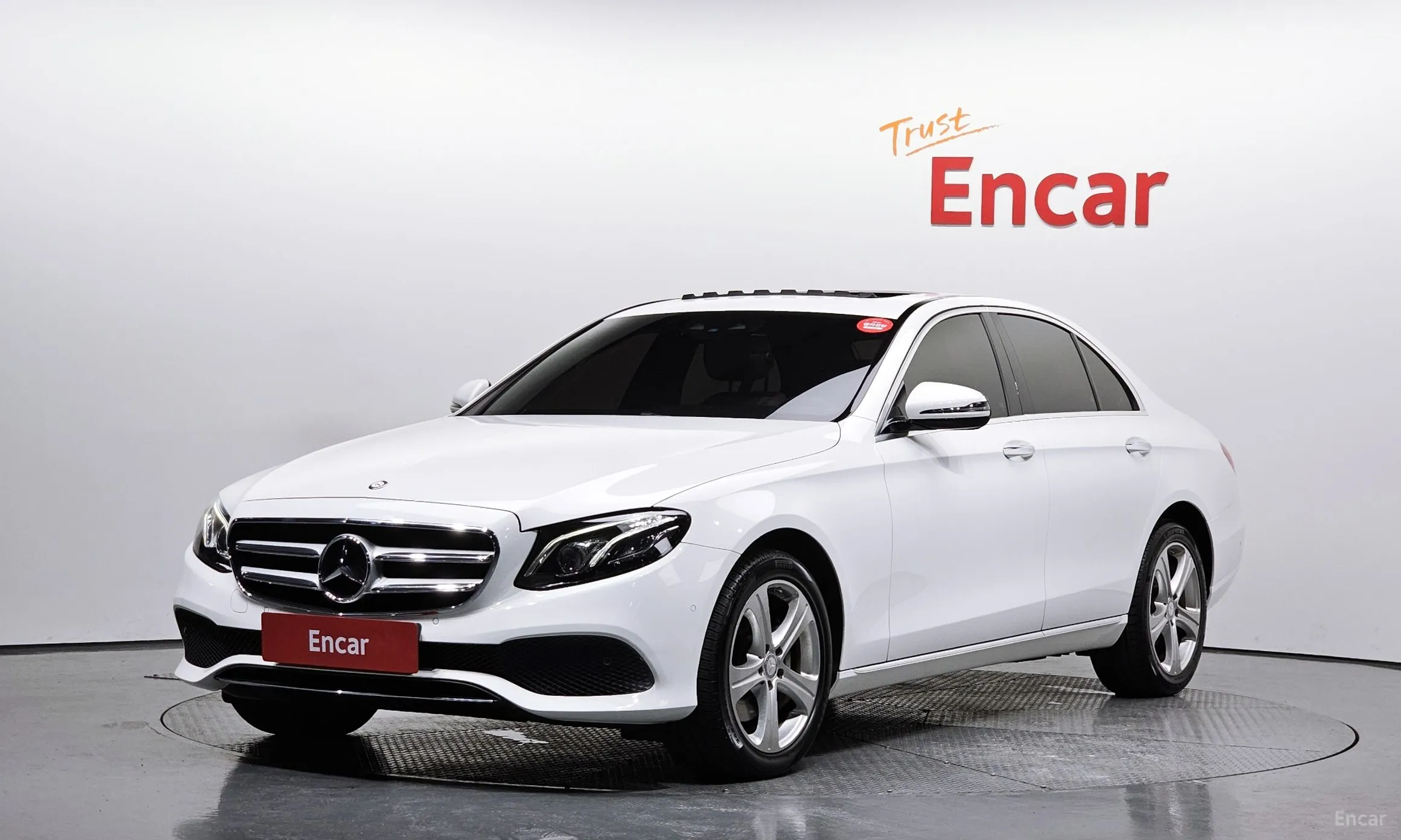 Mercedes Benz E-Class W213