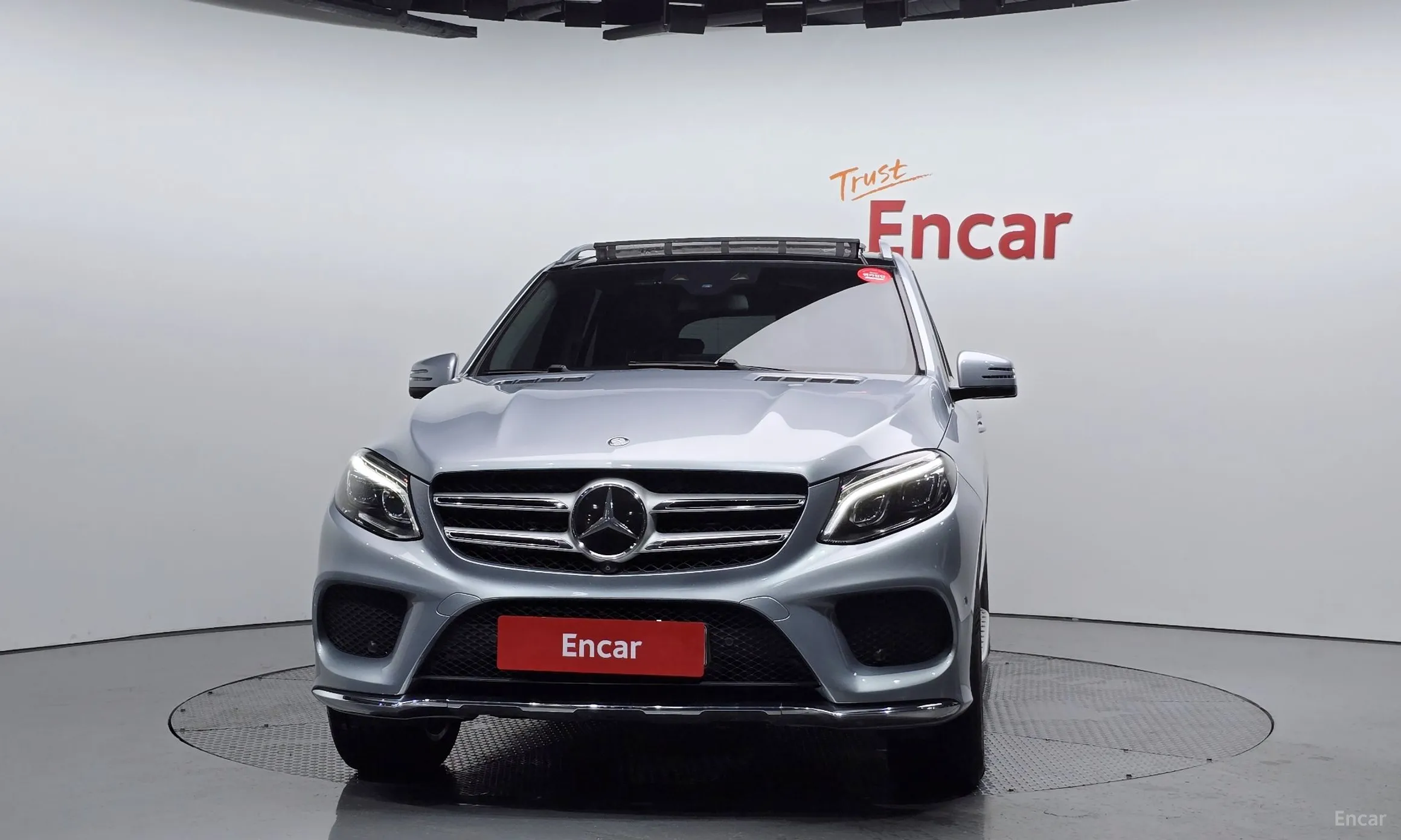 Mercedes Benz GLE-Class W166