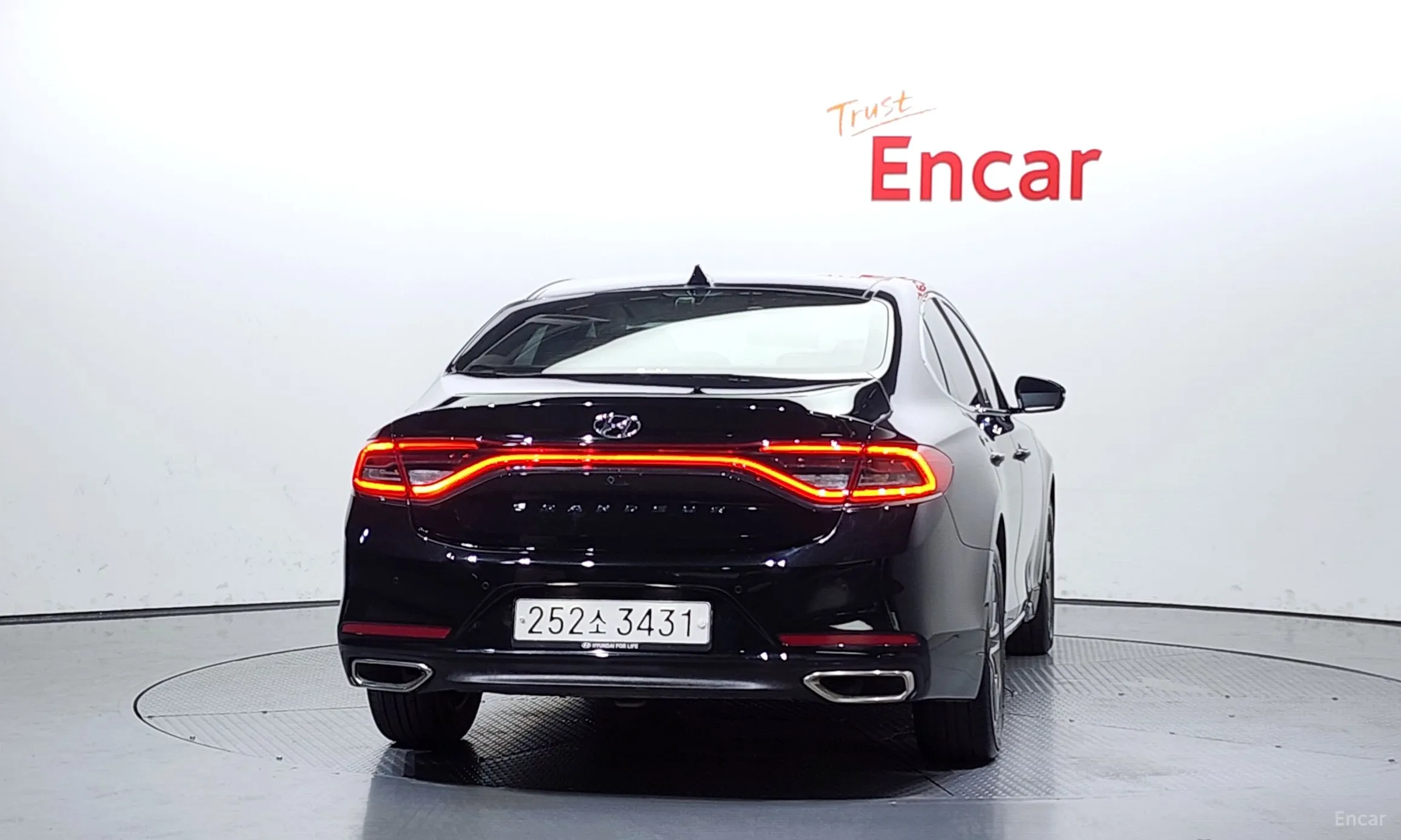 Hyundai Grandeur IG превью 3