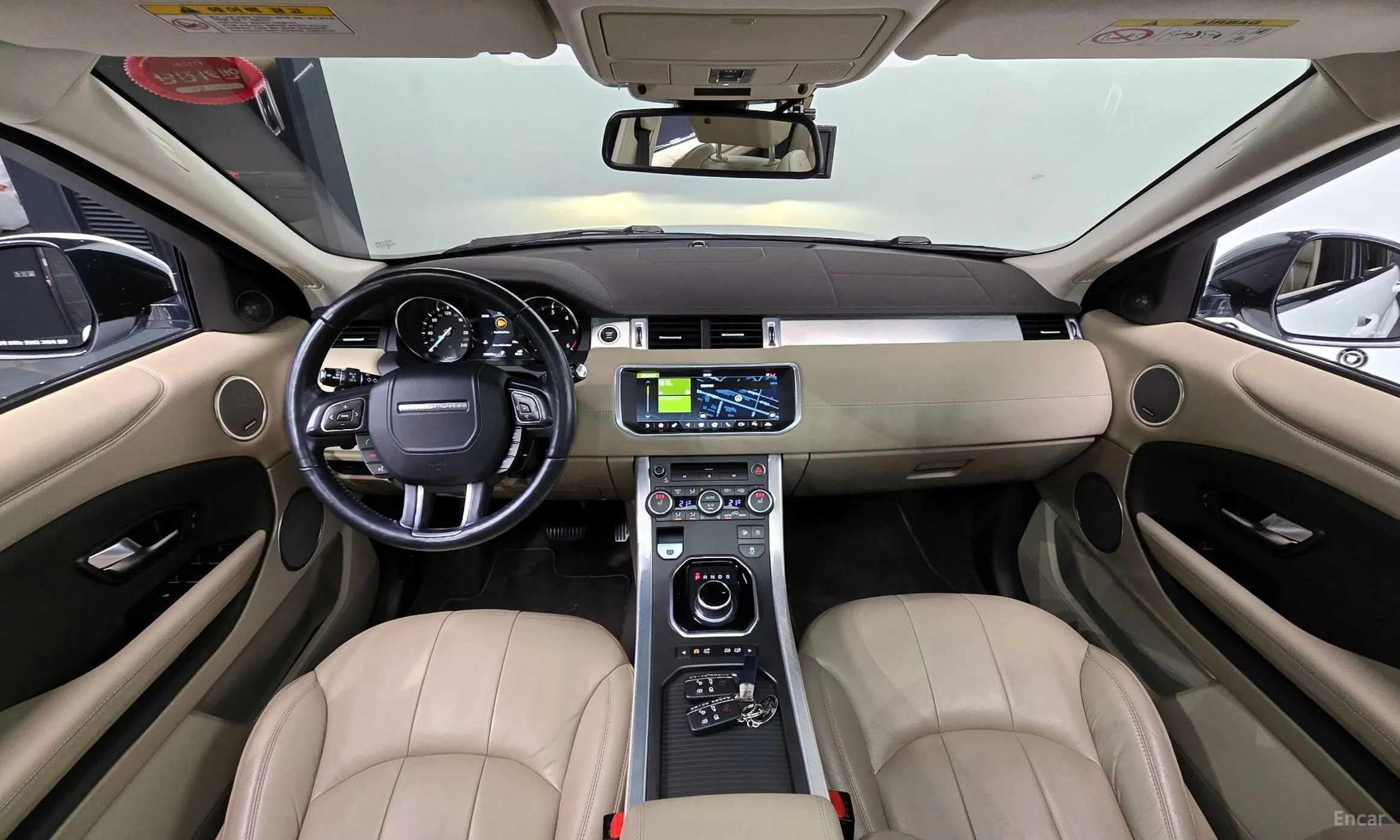 Land Rover Range Rover Evoque превью 4