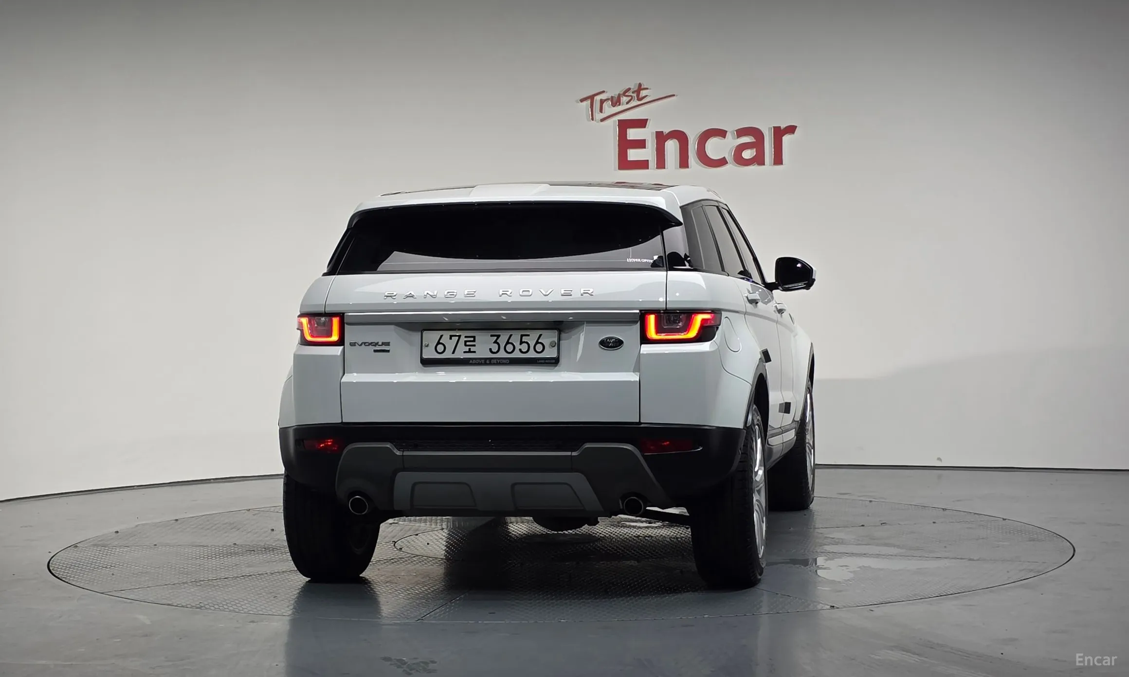Land Rover Range Rover Evoque превью 3