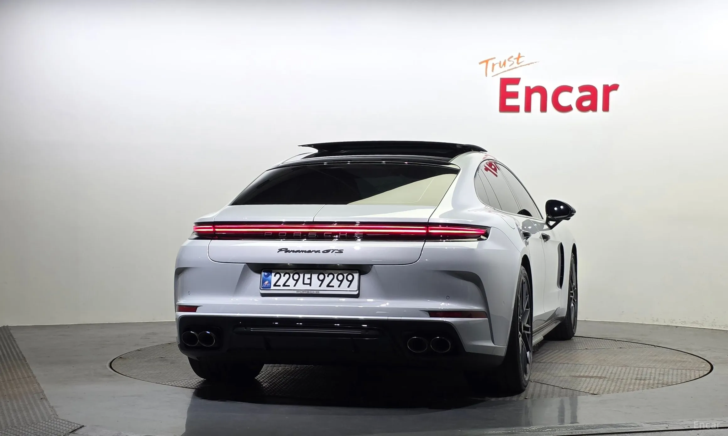 Porsche Panamera (972) превью 3