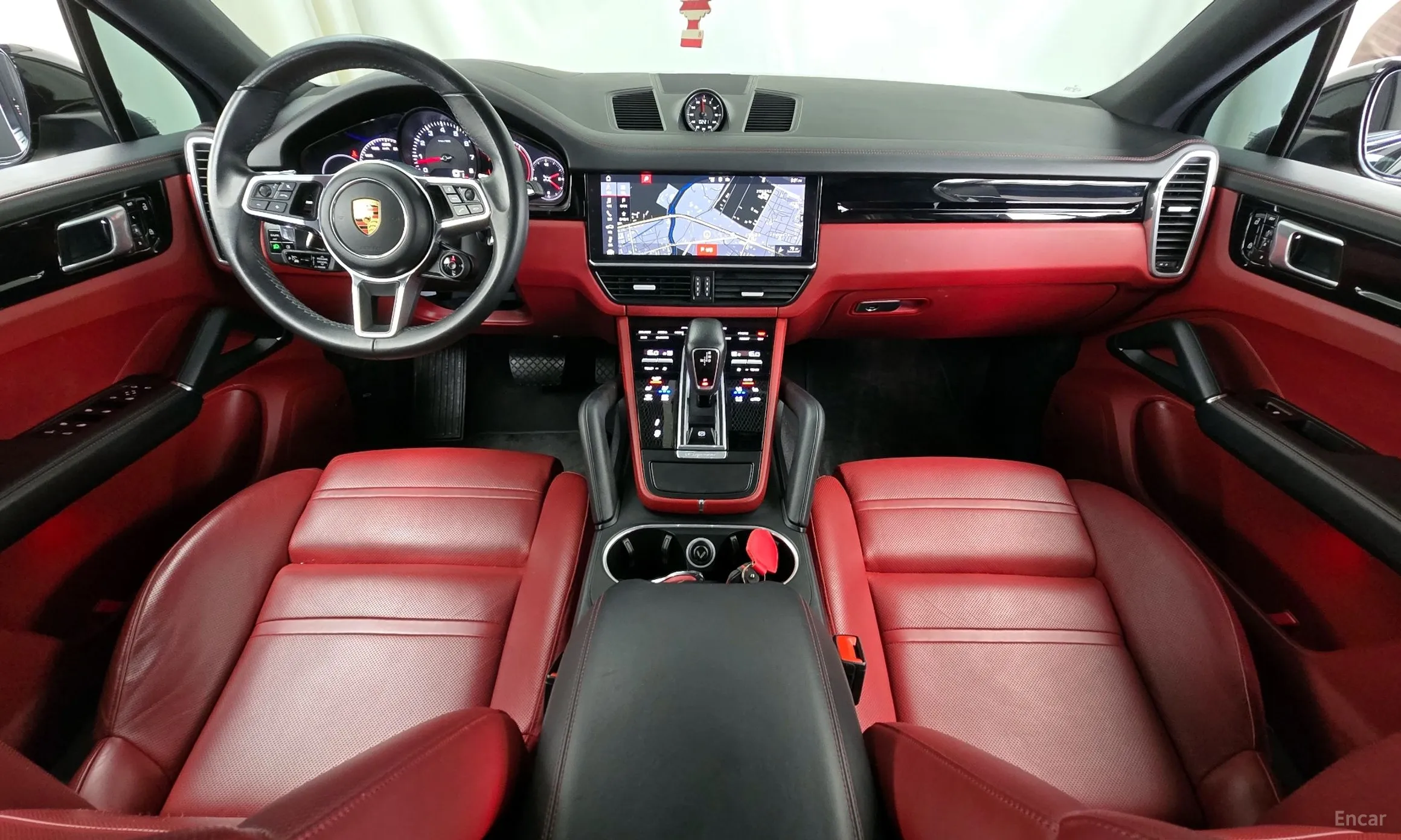 Porsche Cayenne (PO536) превью 4