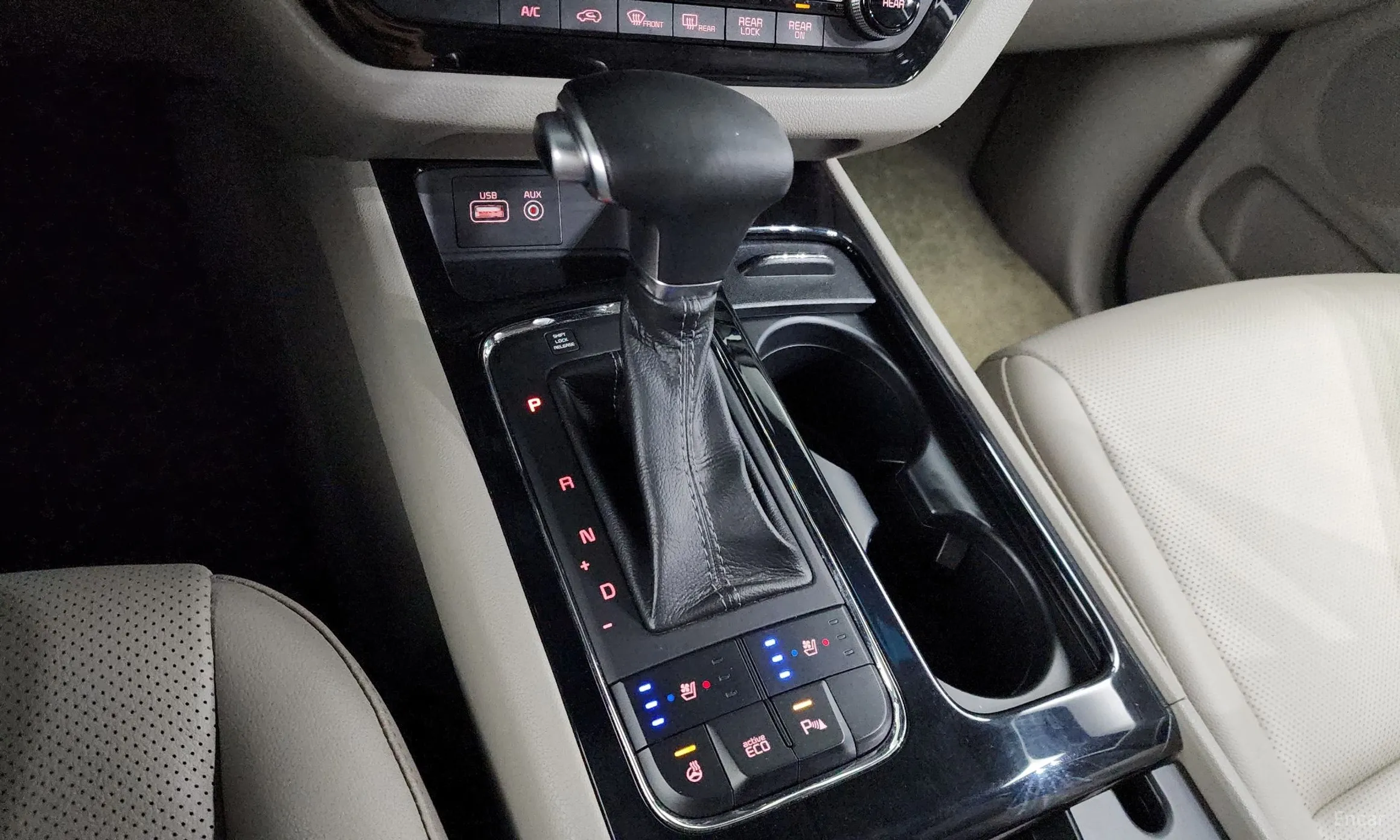Kia Carnival превью 9