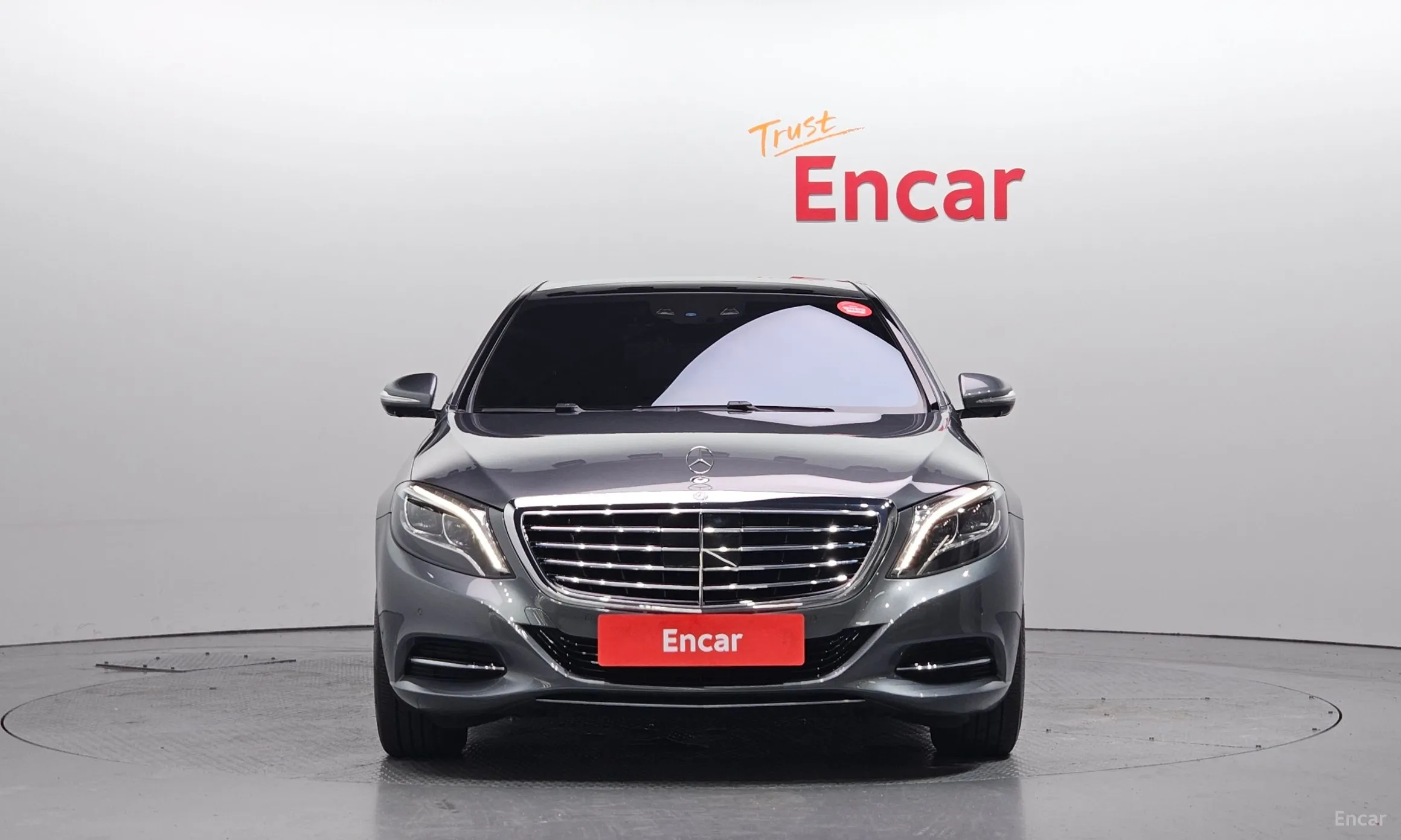 Mercedes Benz S-Class W222