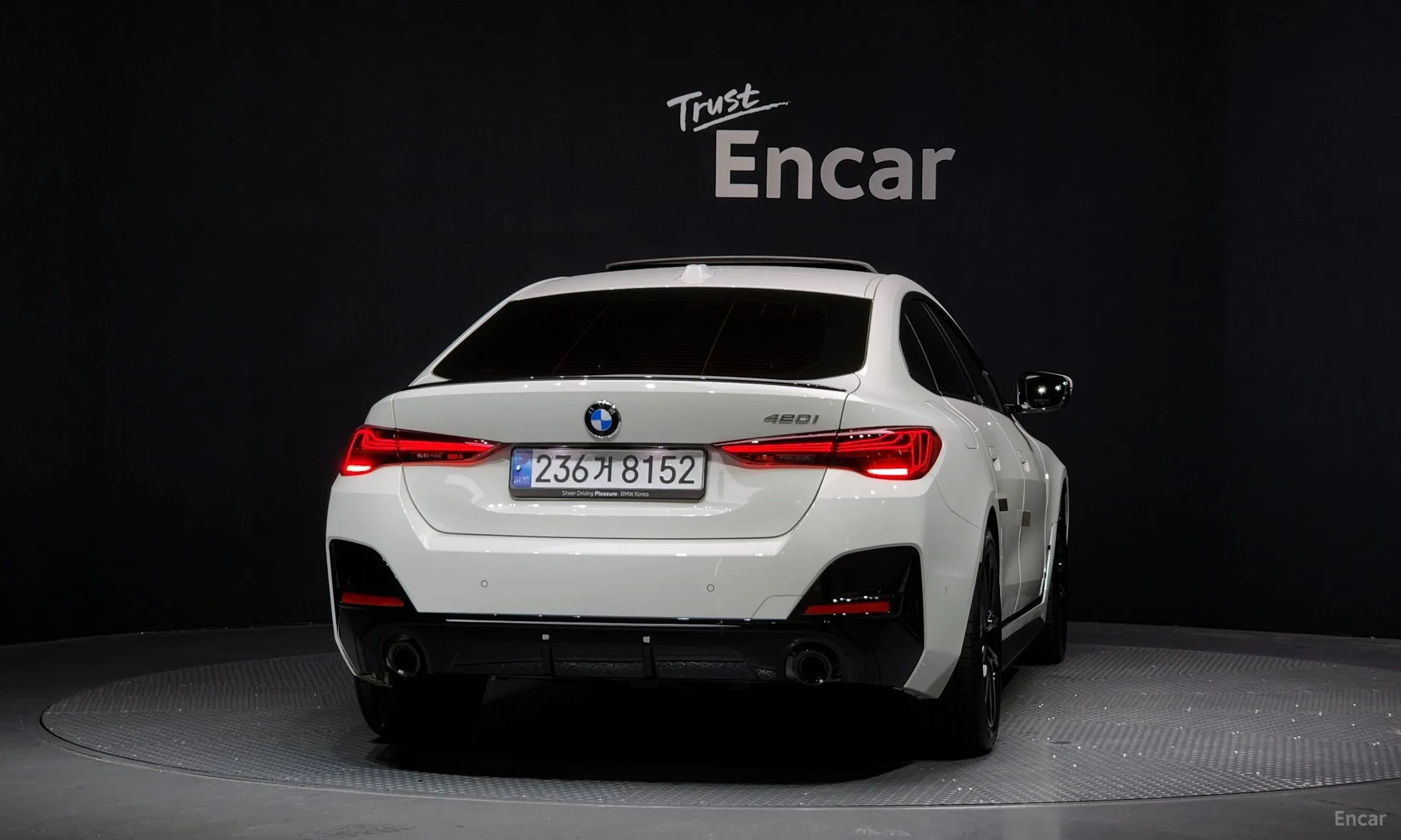 BMW Series 4 (G22) превью 3