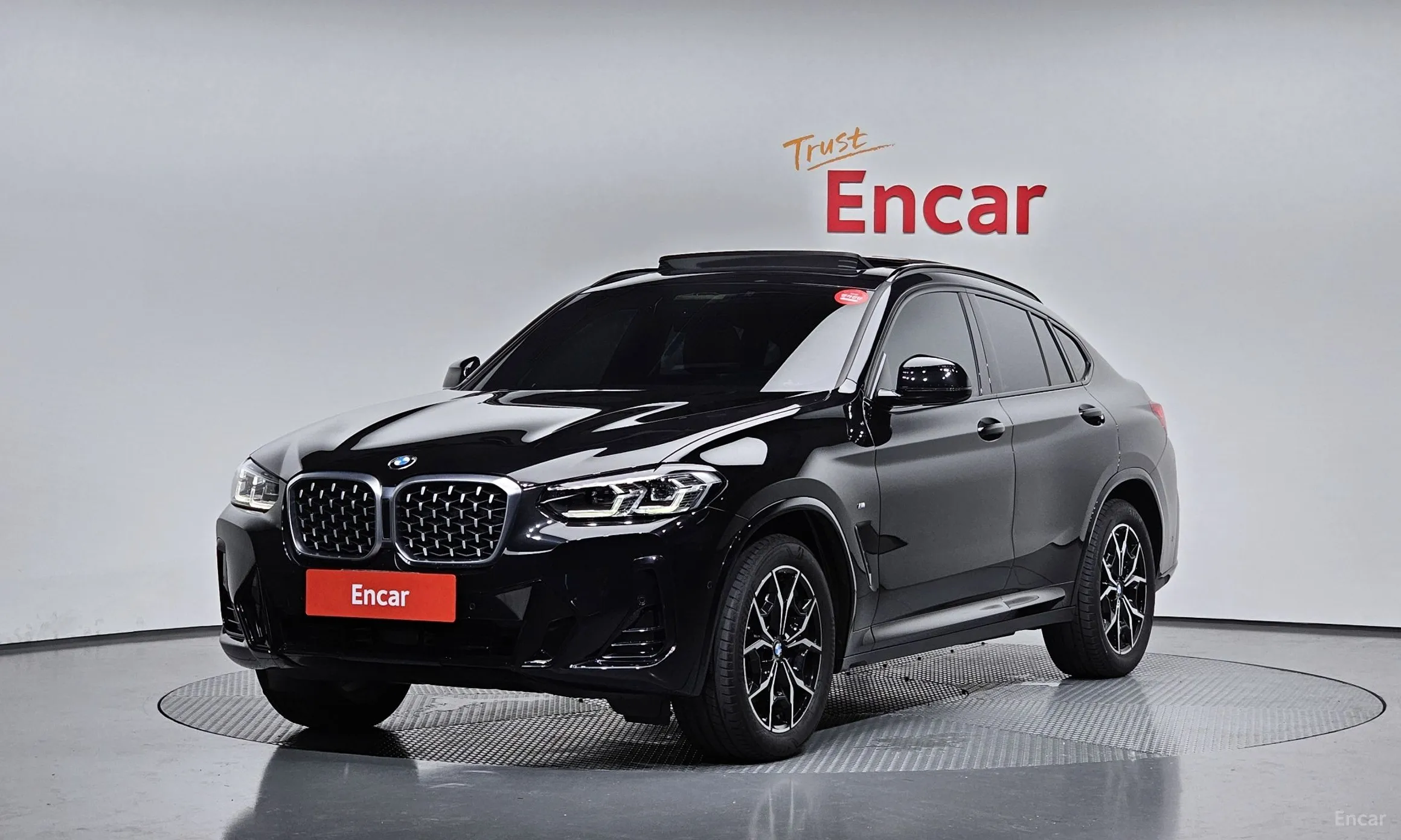 X4 (G02)