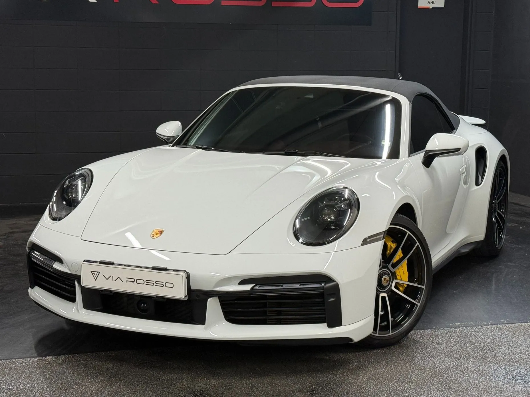 Porsche 911 (992)
