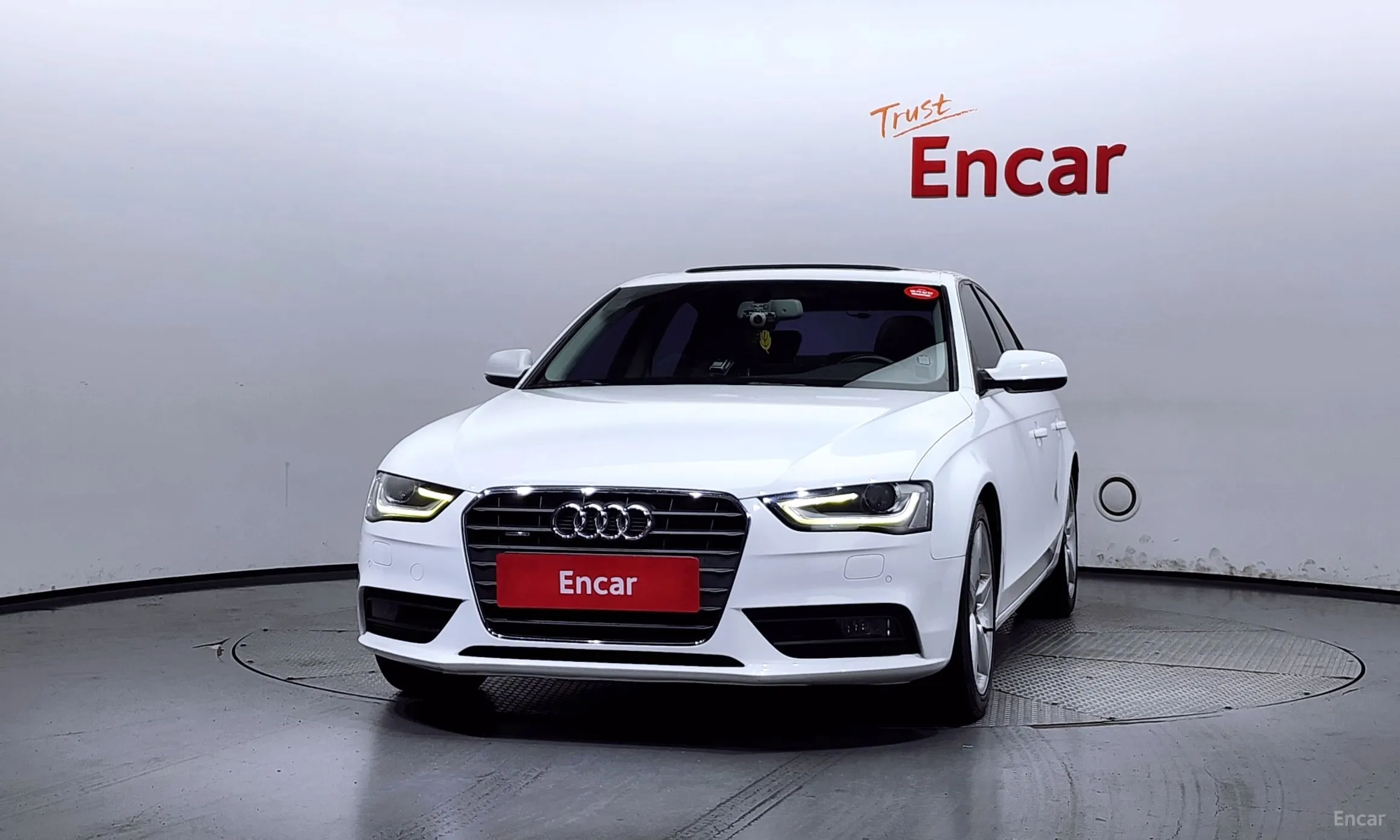Audi New A4 превью 2