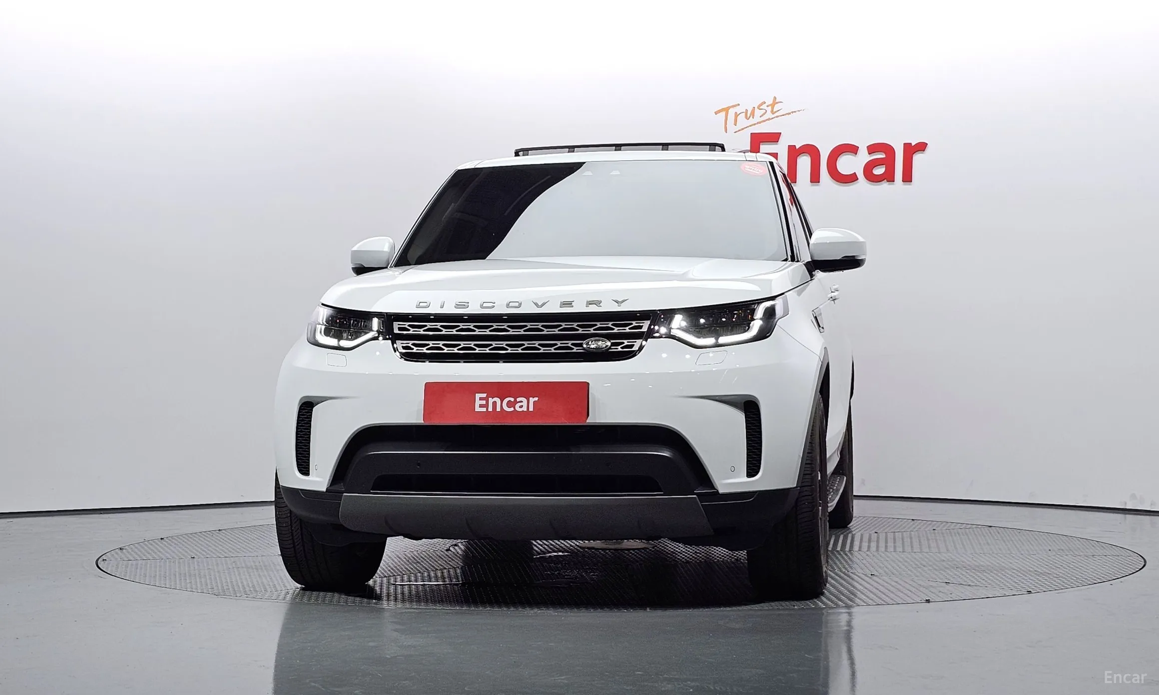 Land Rover Discovery 5 превью 2
