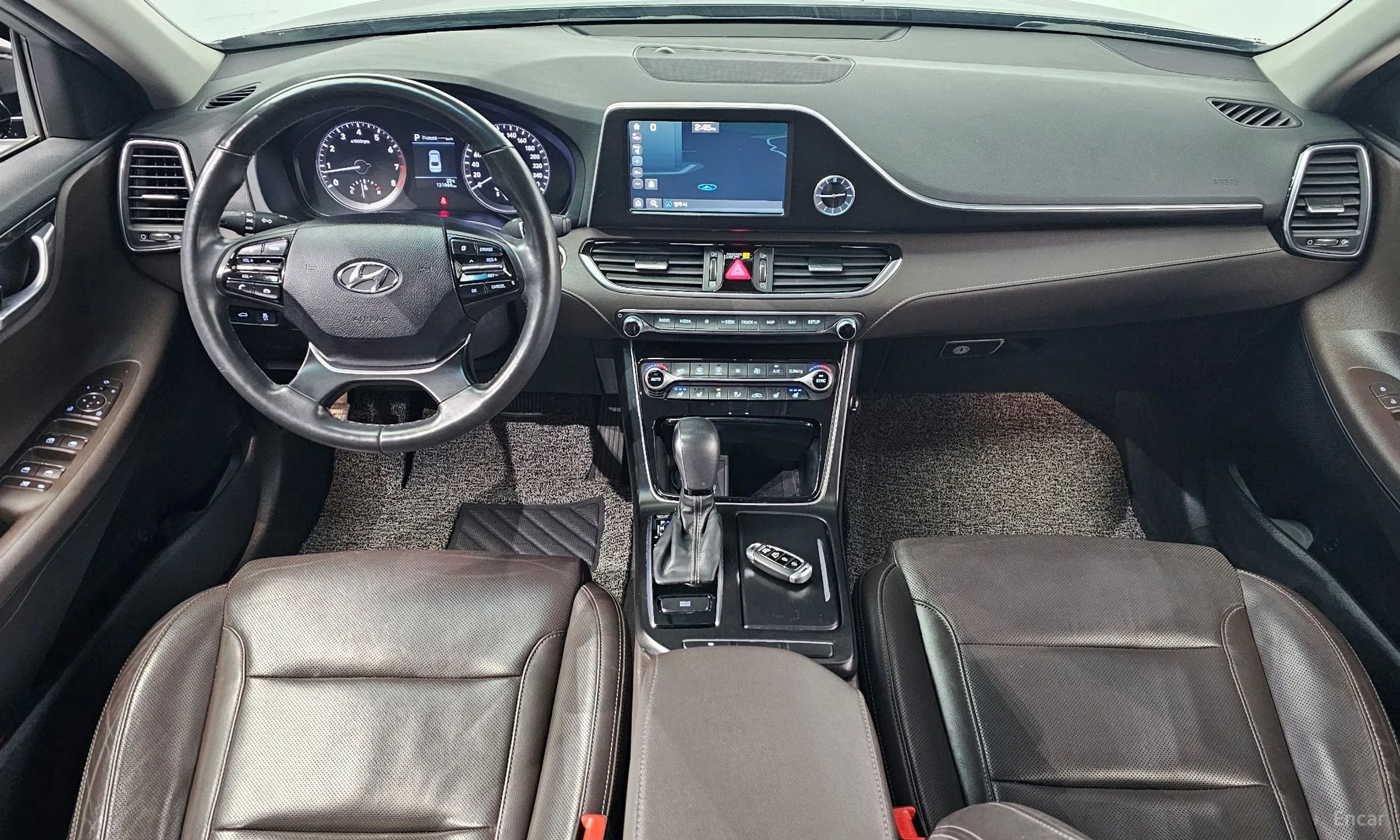 Hyundai Grandeur IG превью 4