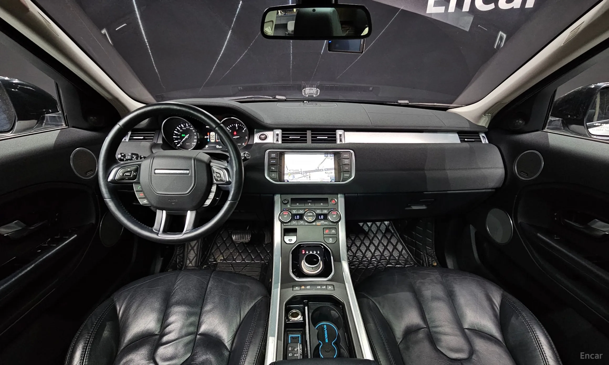 Land Rover Range Rover Evoque превью 4