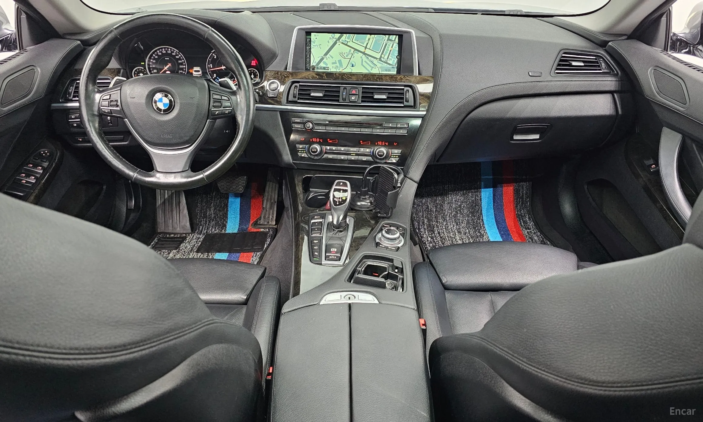 BMW 6 Series (F12) превью 4