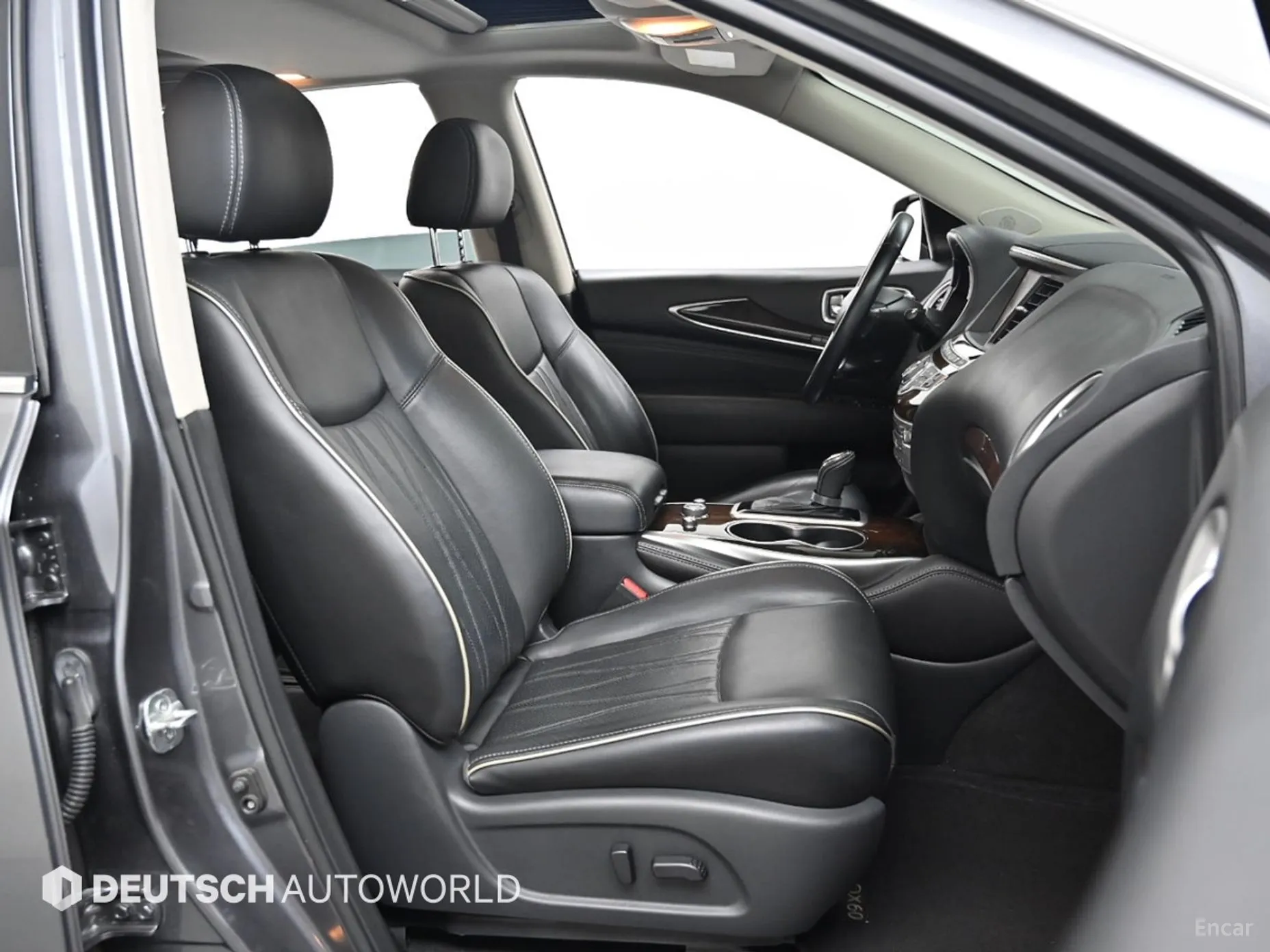 Infiniti QX60 превью 10