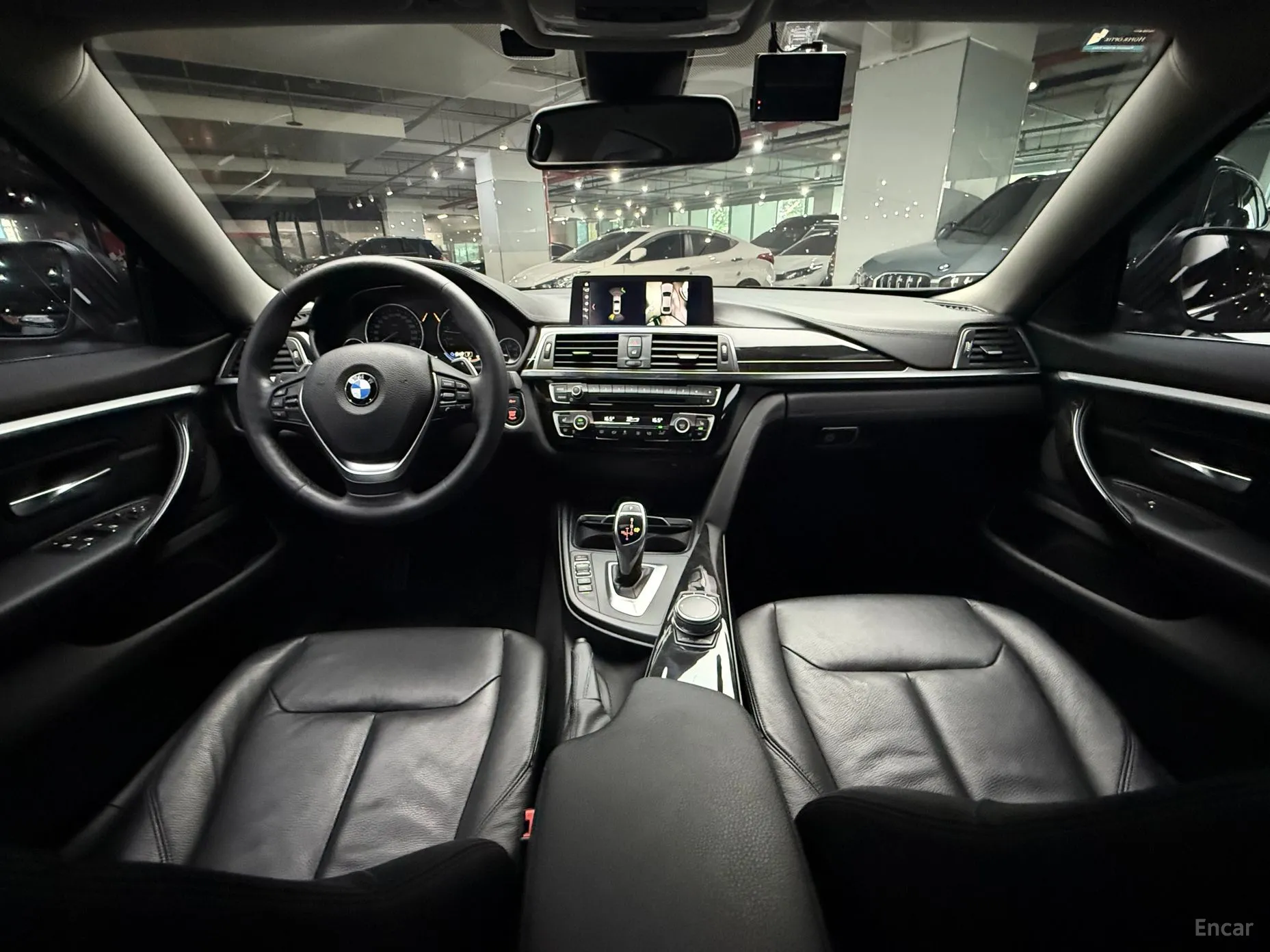 BMW Series 4 (F32) превью 4