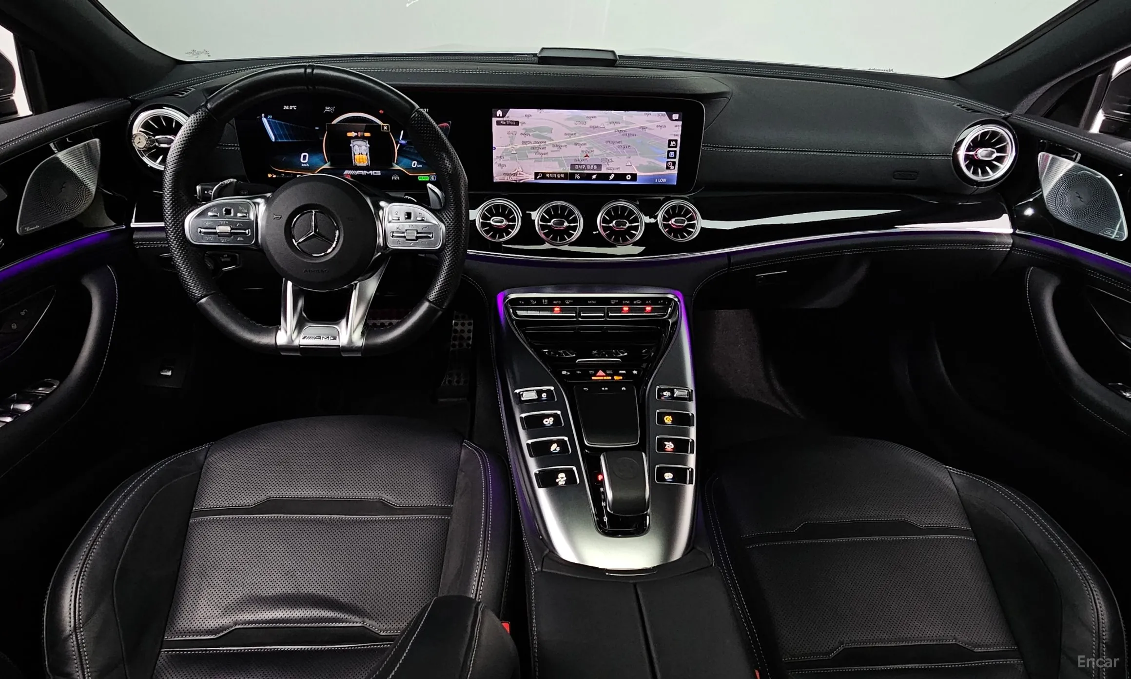 Mercedes Benz AMG GT превью 4