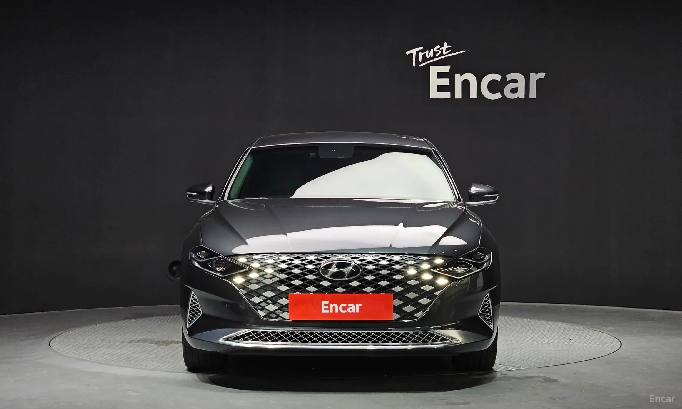 Hyundai Grandeur IG превью 2