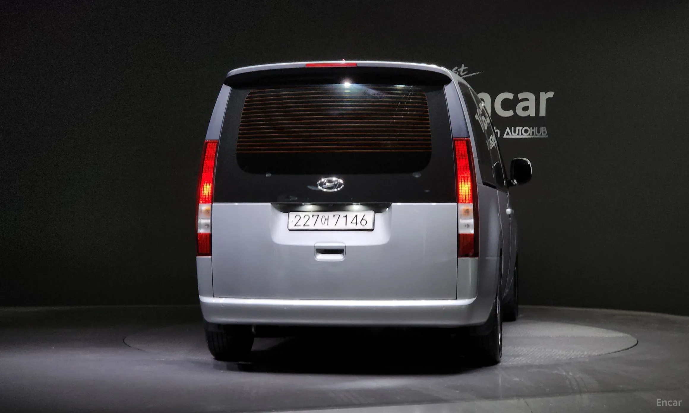 Hyundai Staria превью 3