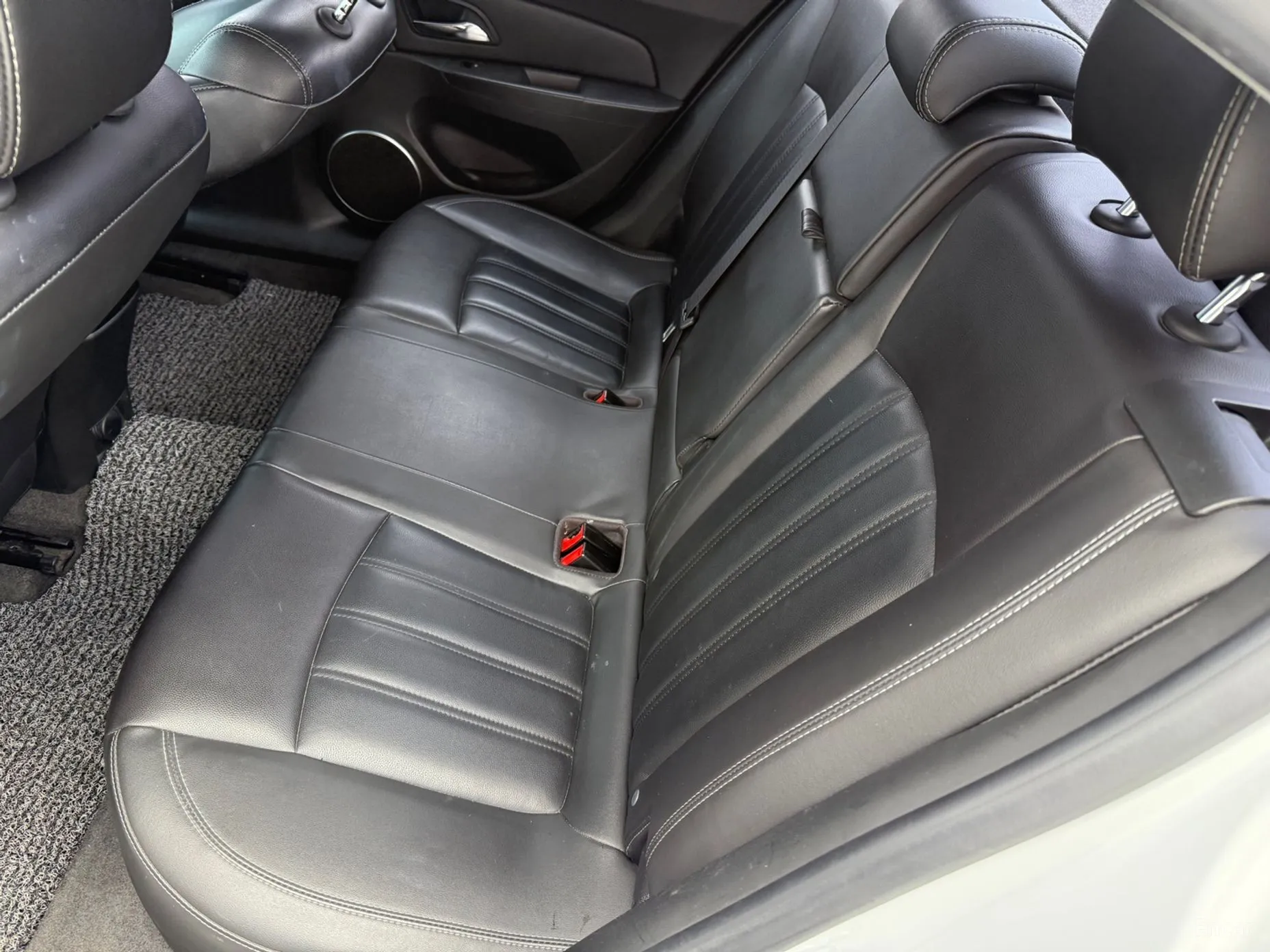 Chevrolet (GM Daewoo) Cruze превью 4