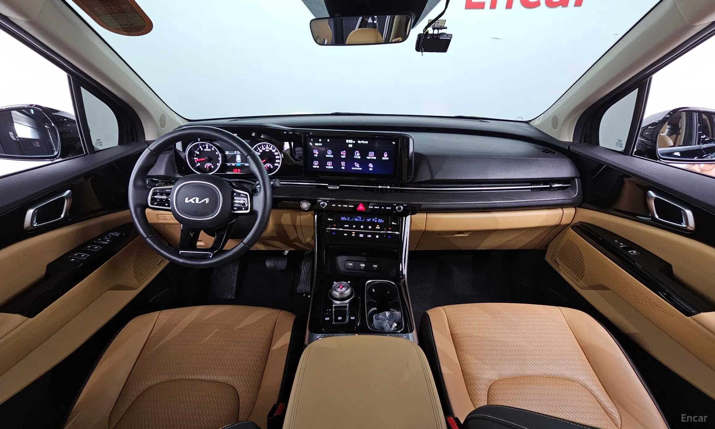 Kia Carnival Gen 4 превью 4