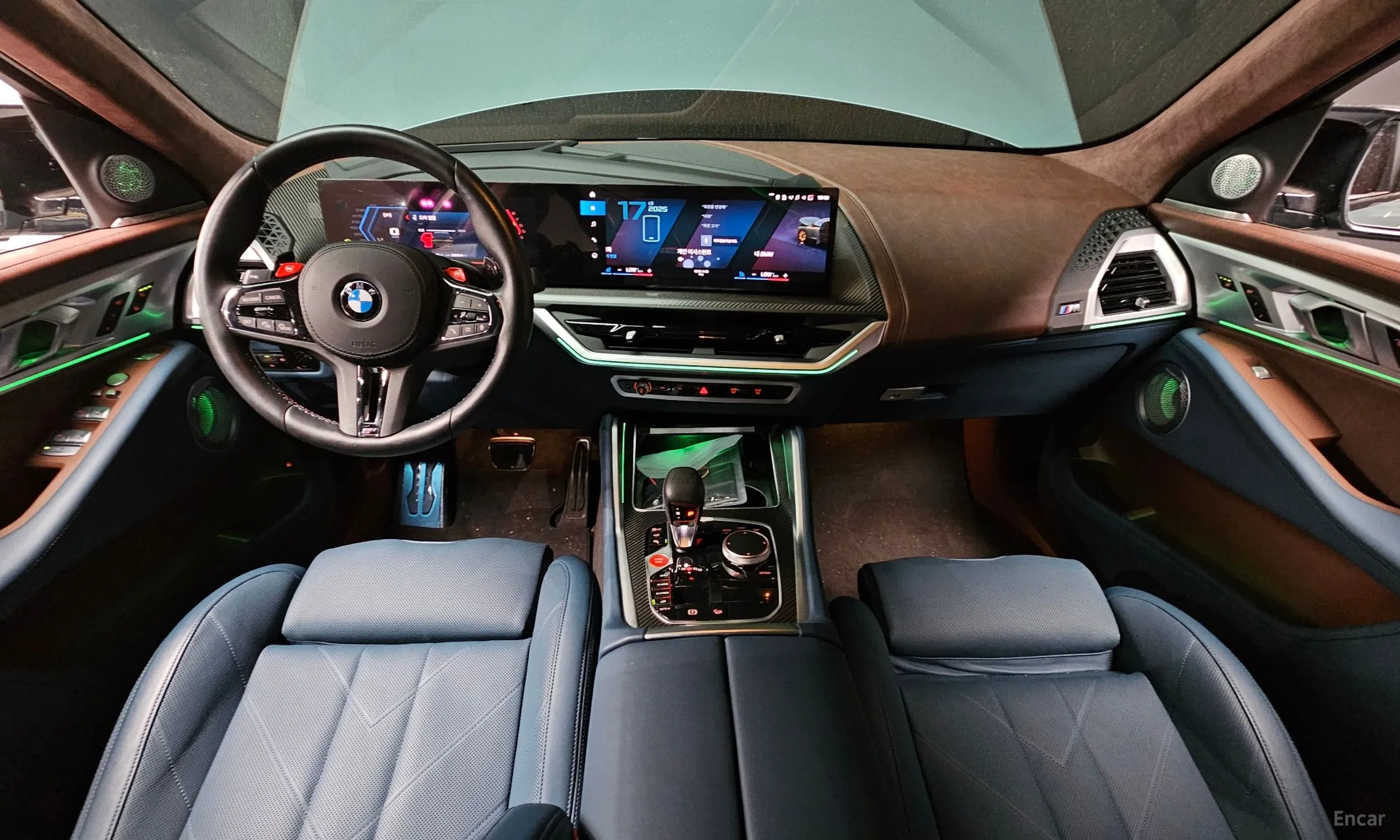 BMW XM (G09) превью 4