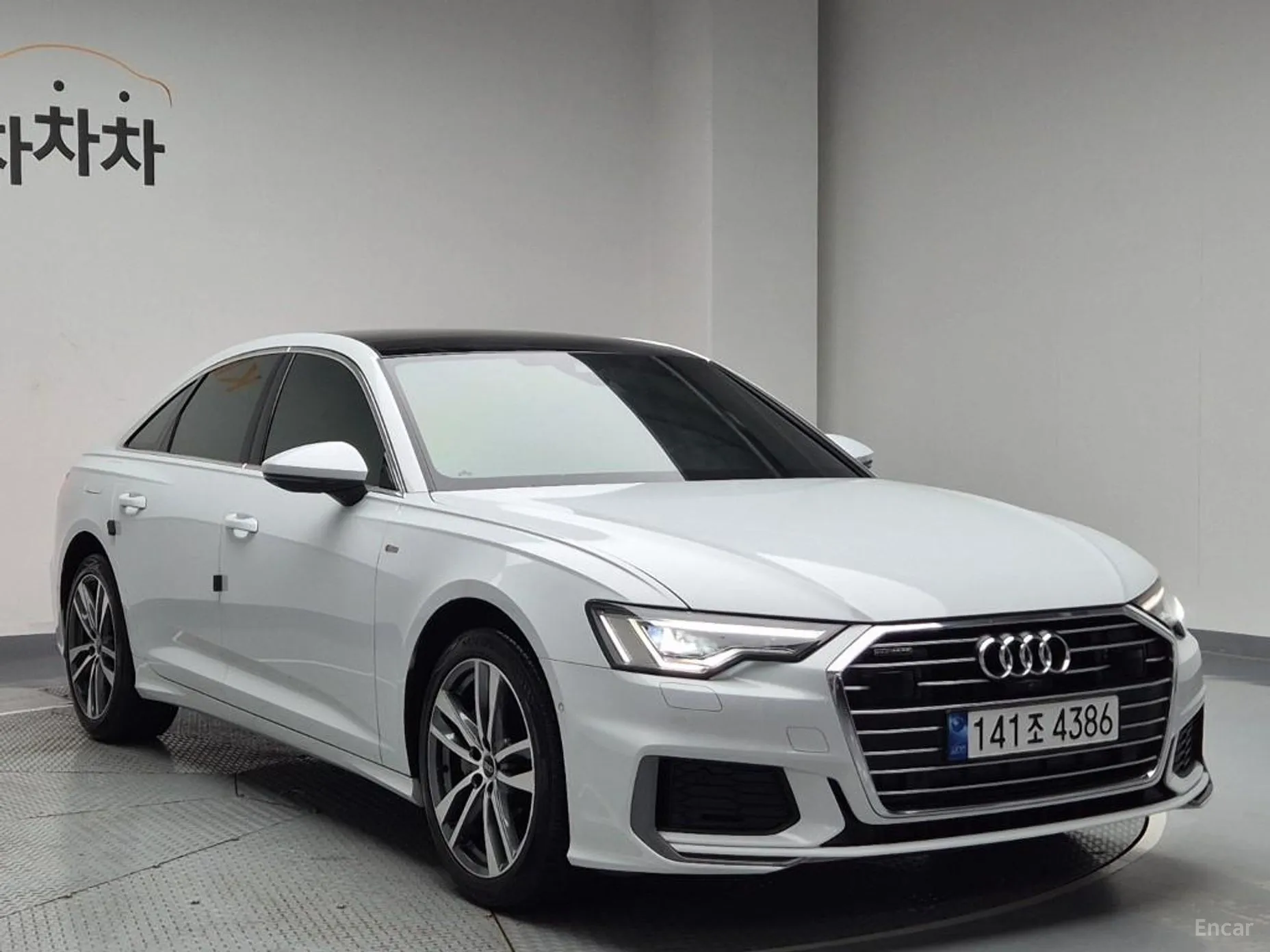 Audi A6 (C8) превью 3