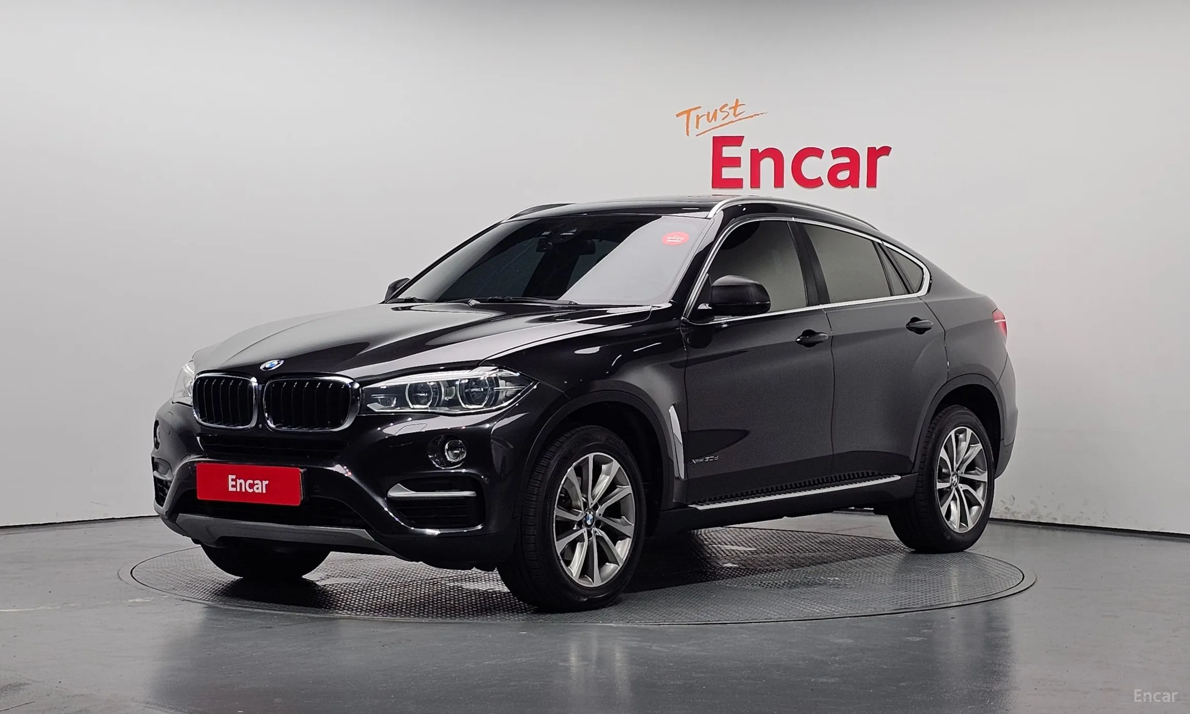 X6 (F16)