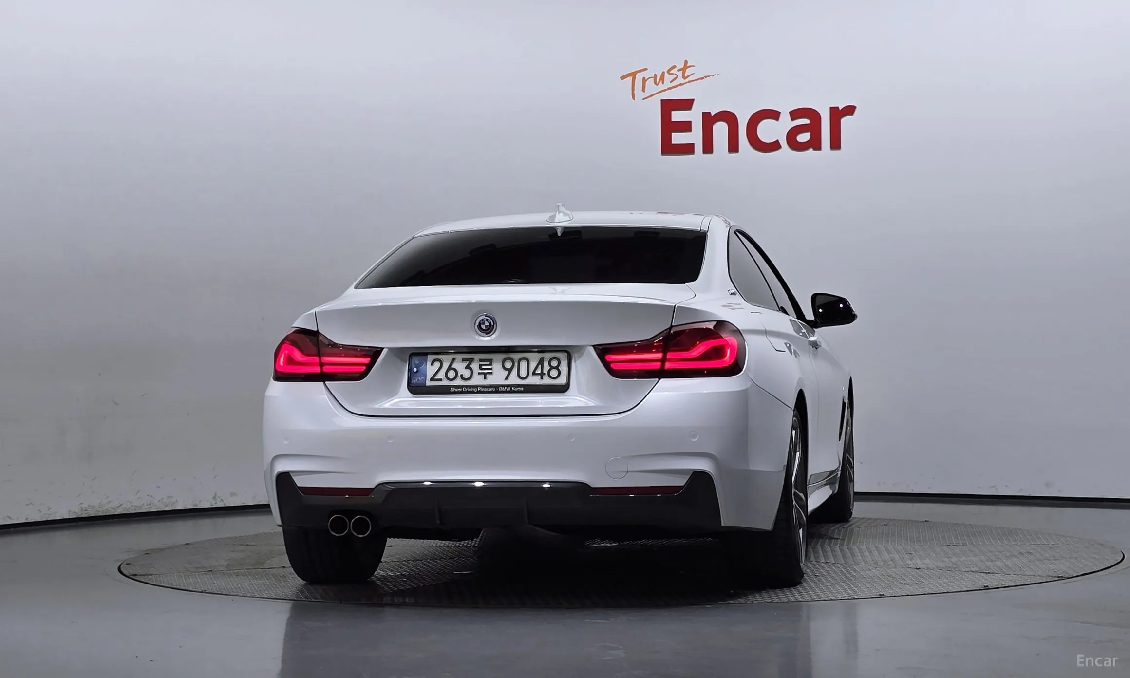 BMW Series 4 (F32) превью 3