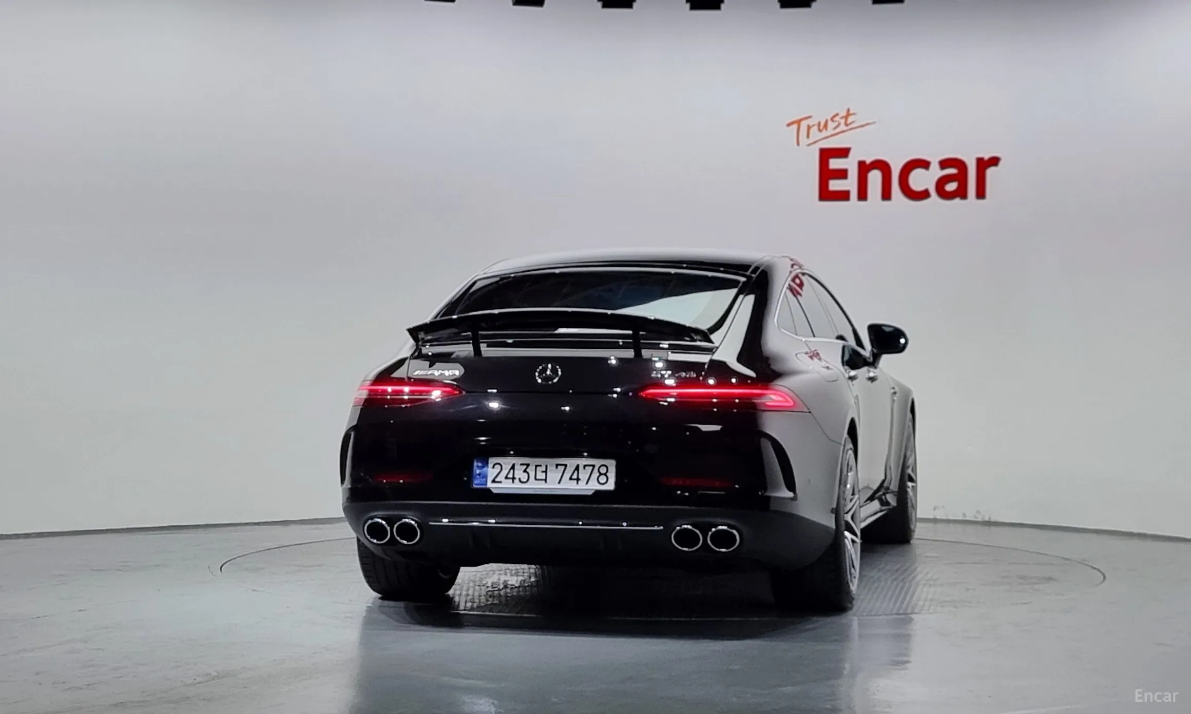 Mercedes Benz AMG GT превью 3