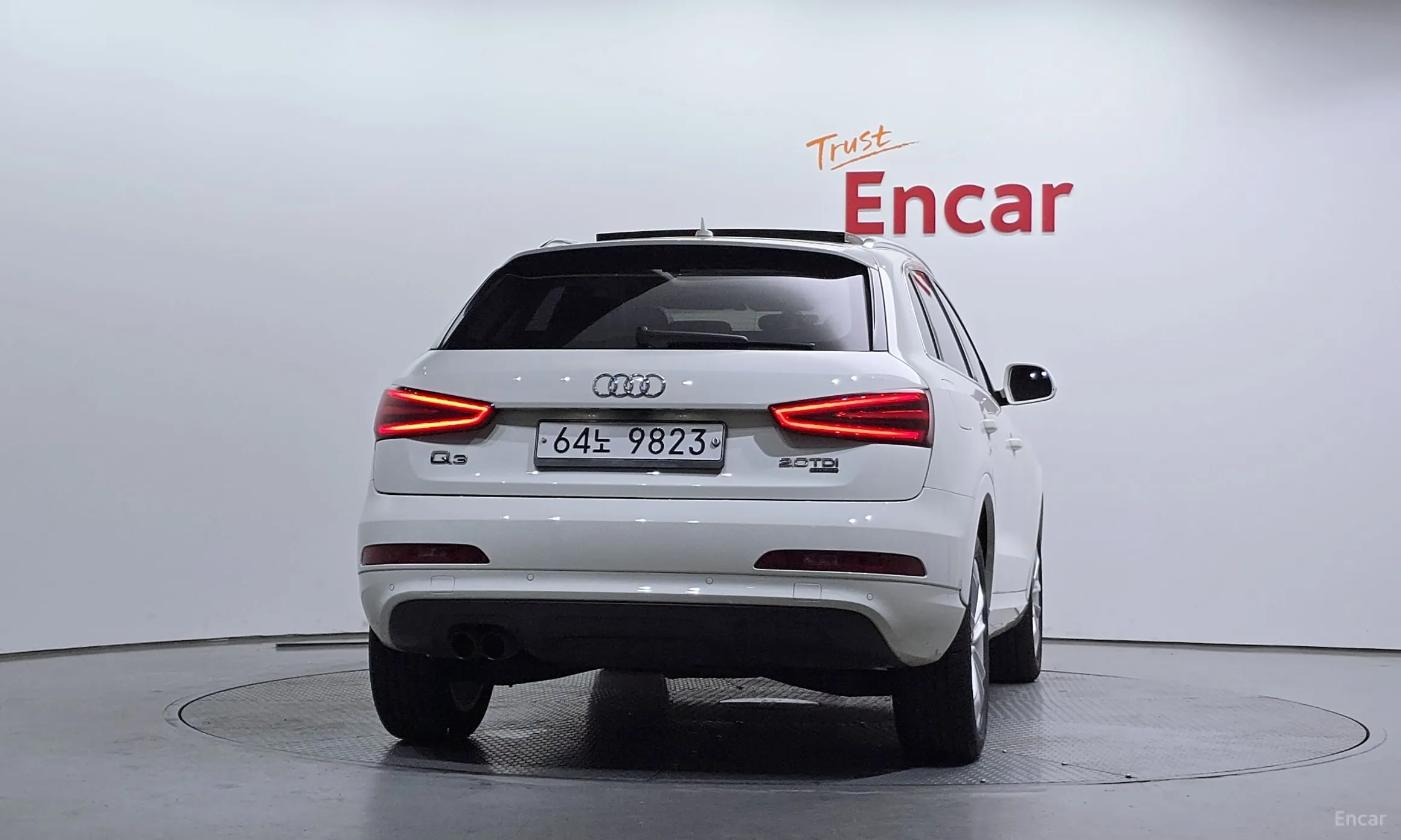 Audi Q3 превью 3