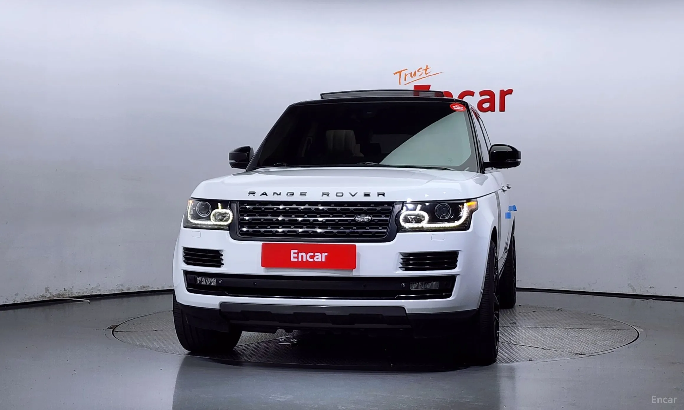 Land Rover Range Rover 4th Generation превью 2