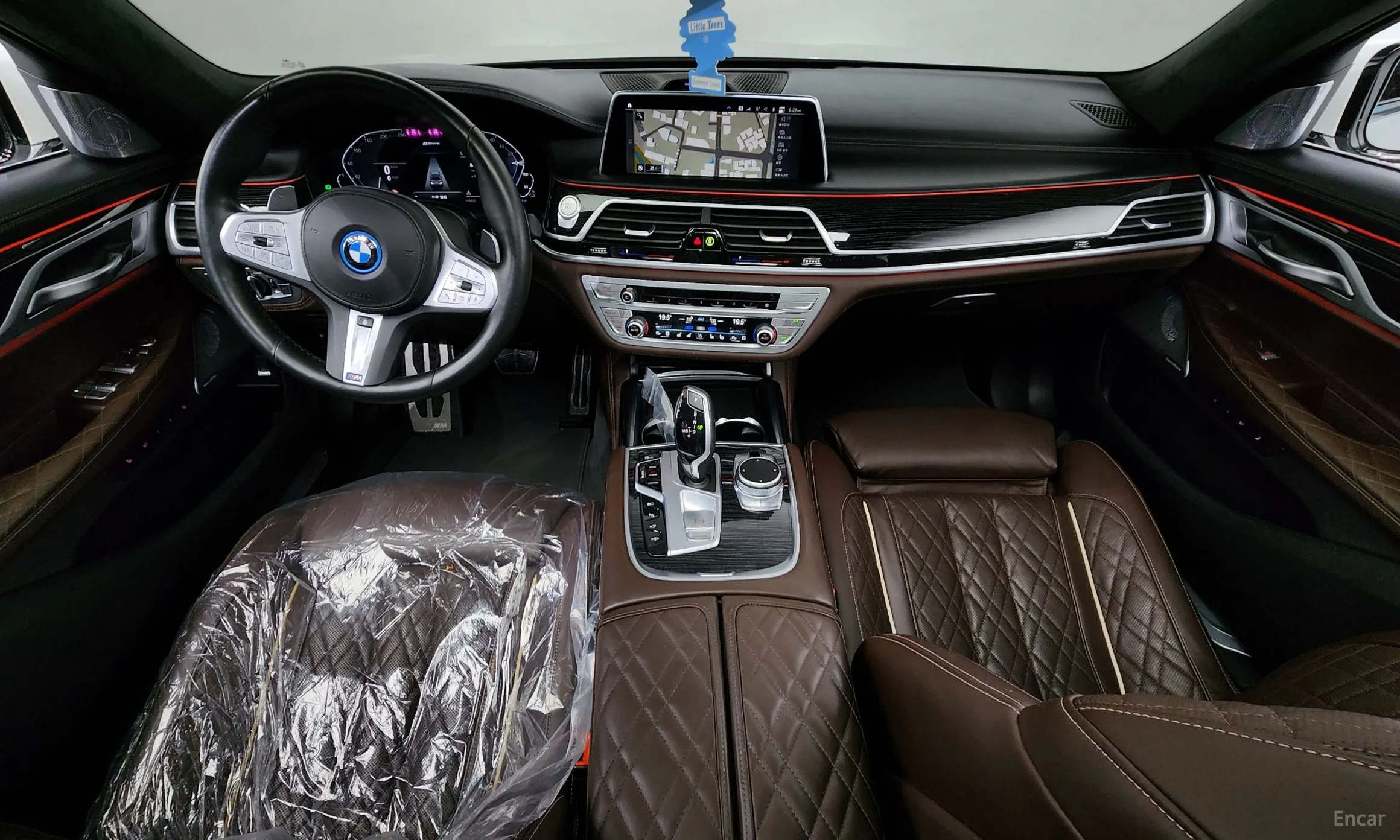 BMW 7 Series (G11) превью 4