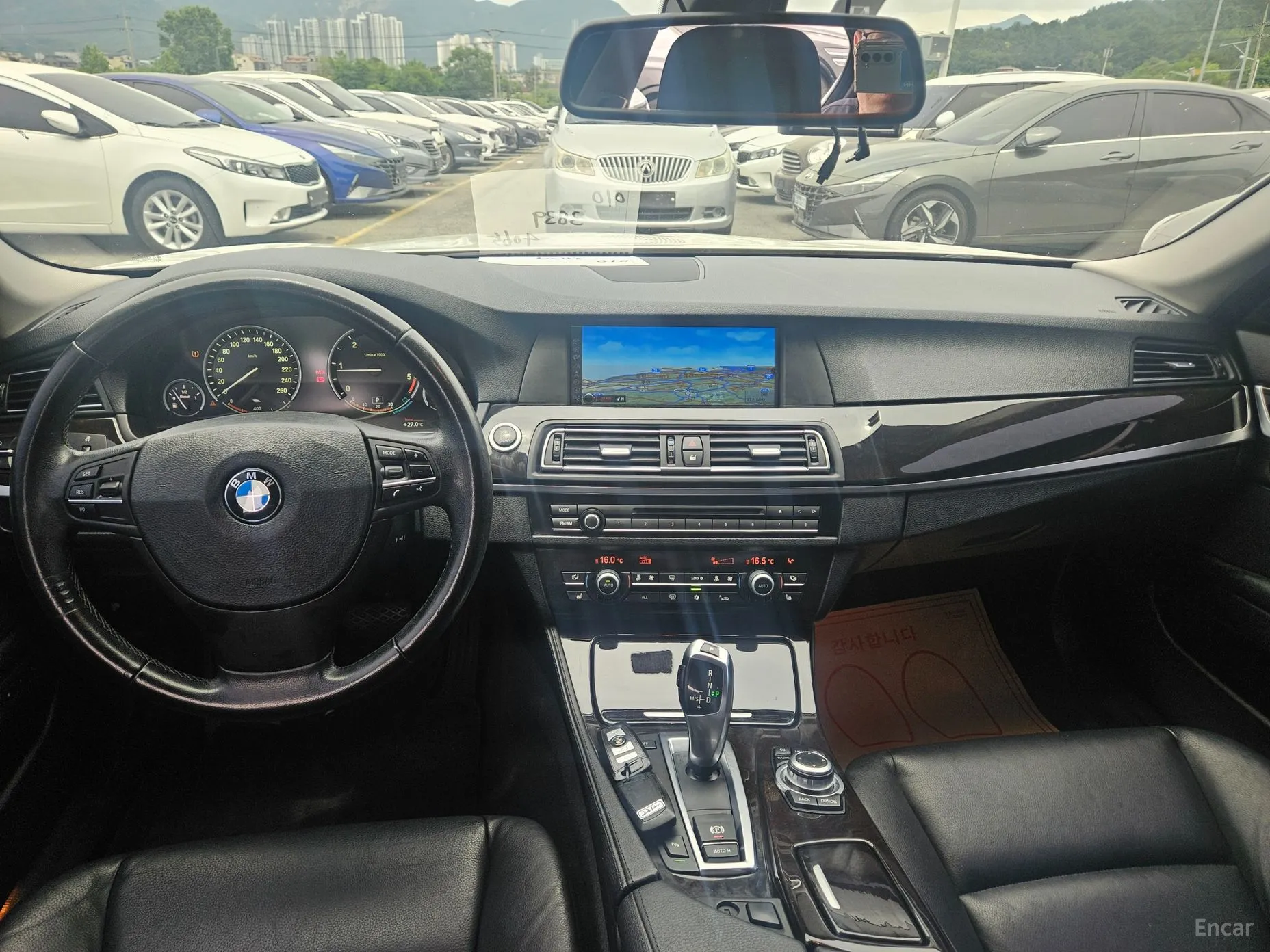 BMW 5 Series (F10) превью 4