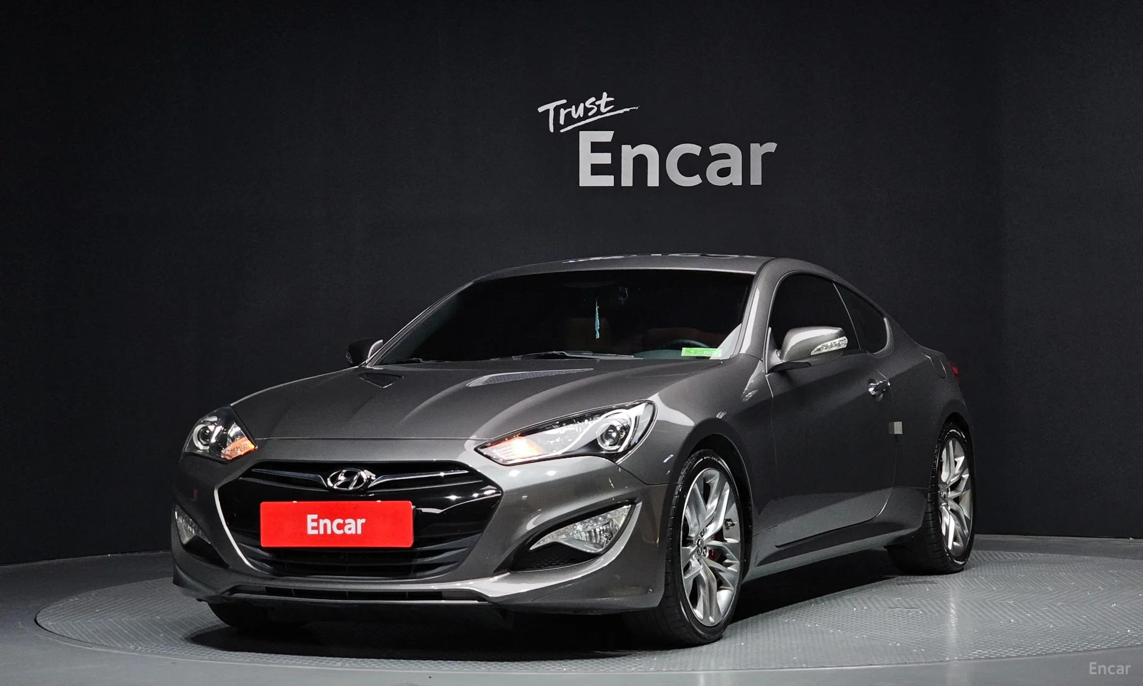 Genesis Coupe