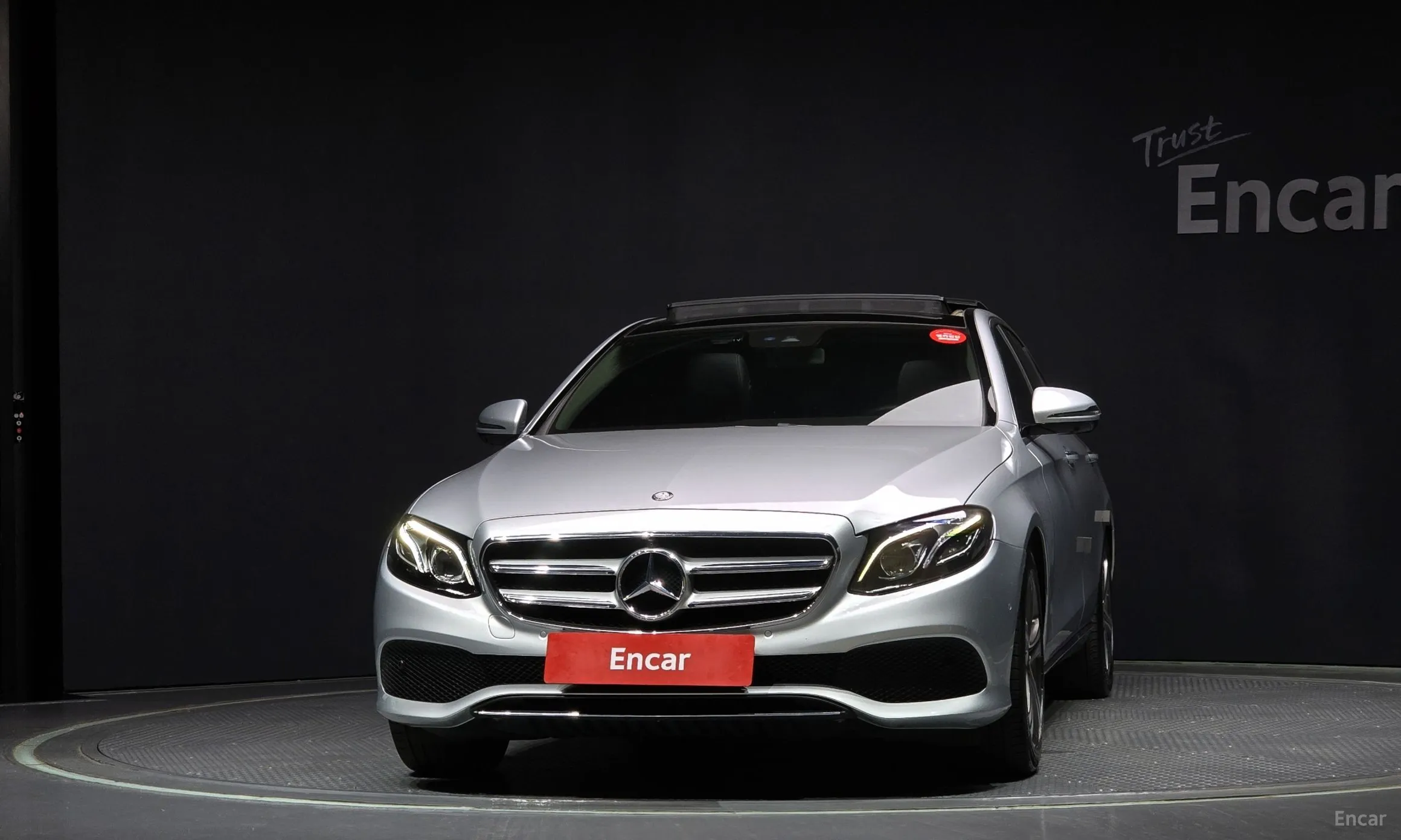 Mercedes Benz E-Class W213