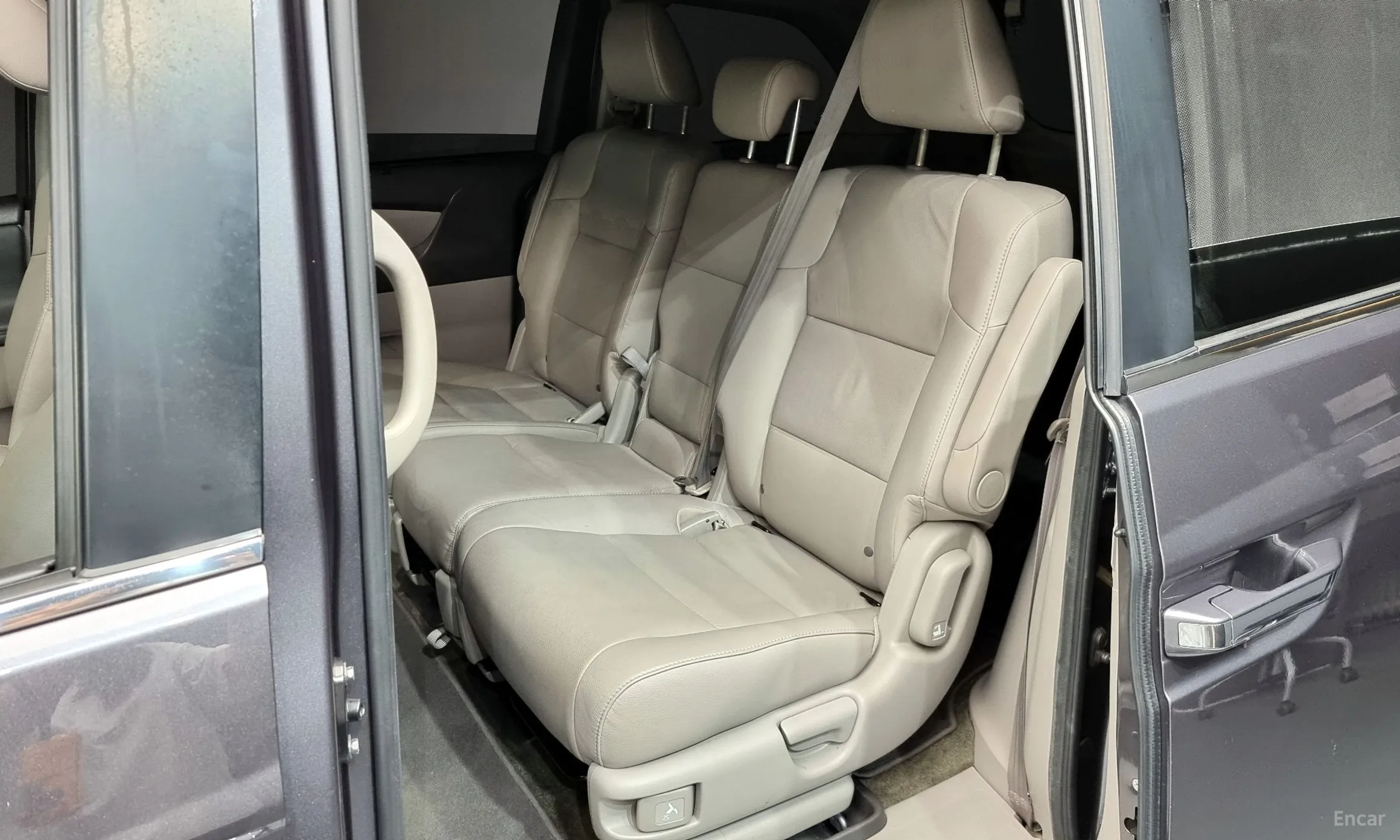 Honda Odyssey превью 11