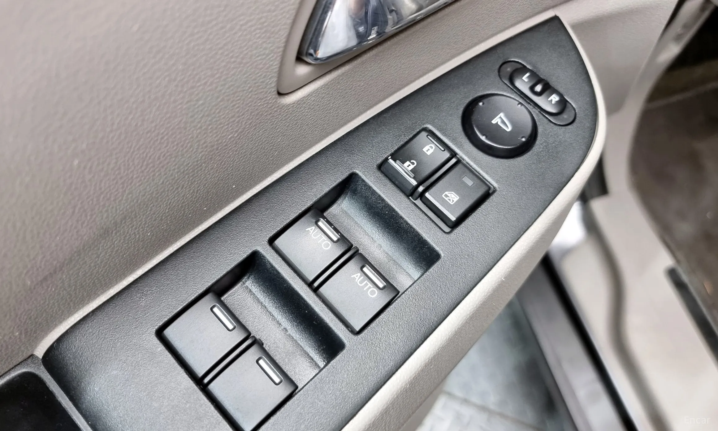 Honda Odyssey превью 14