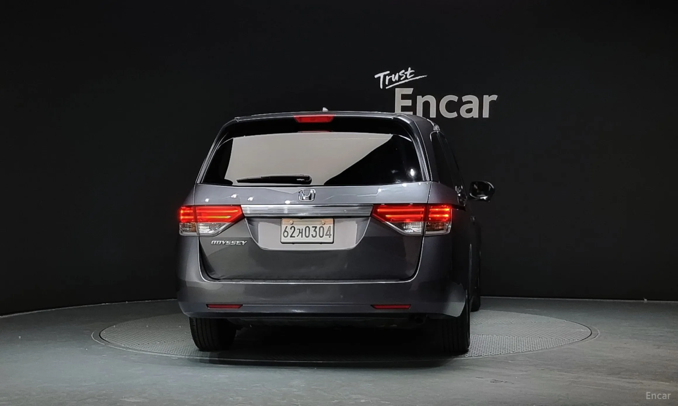 Honda Odyssey превью 4