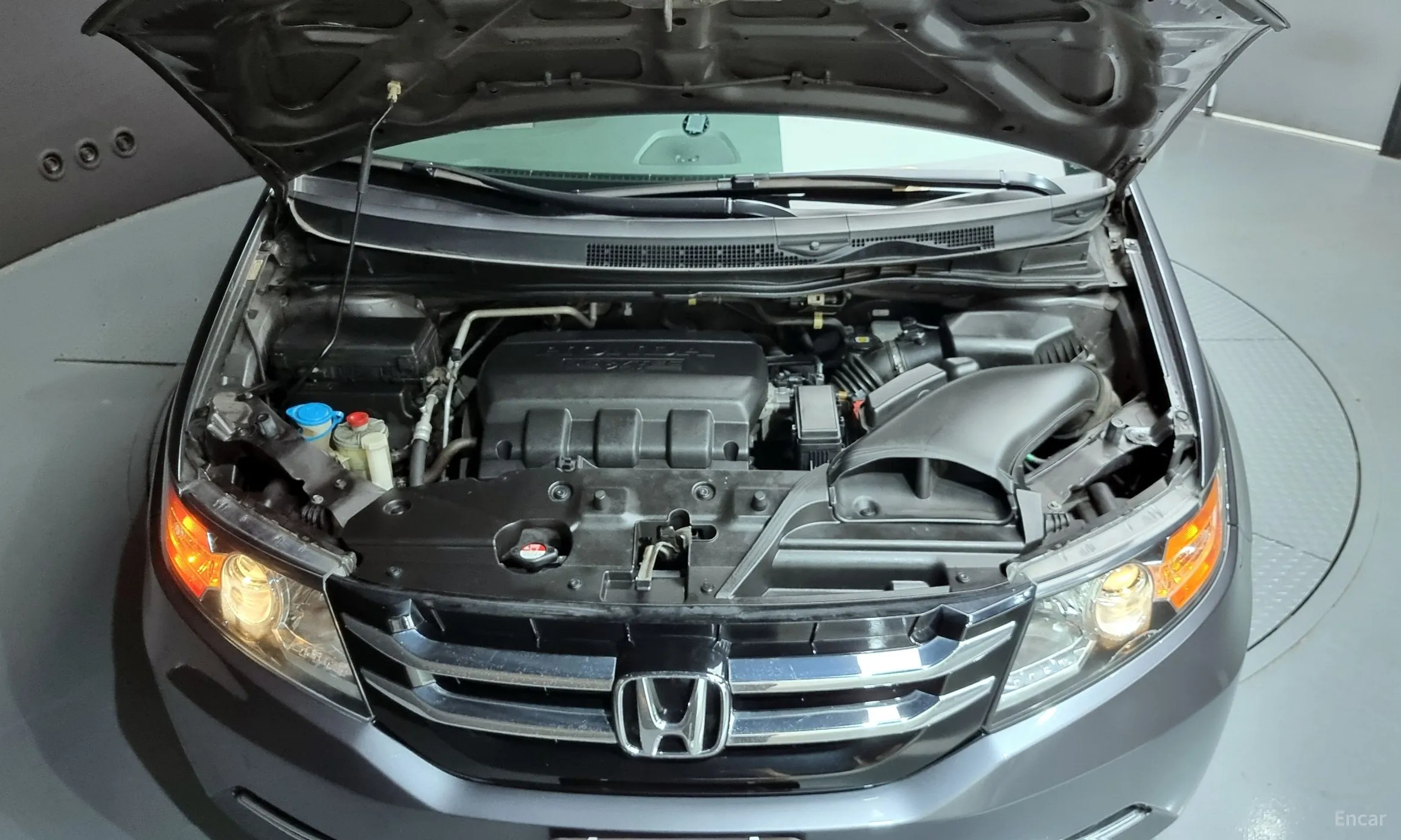Honda Odyssey превью 6