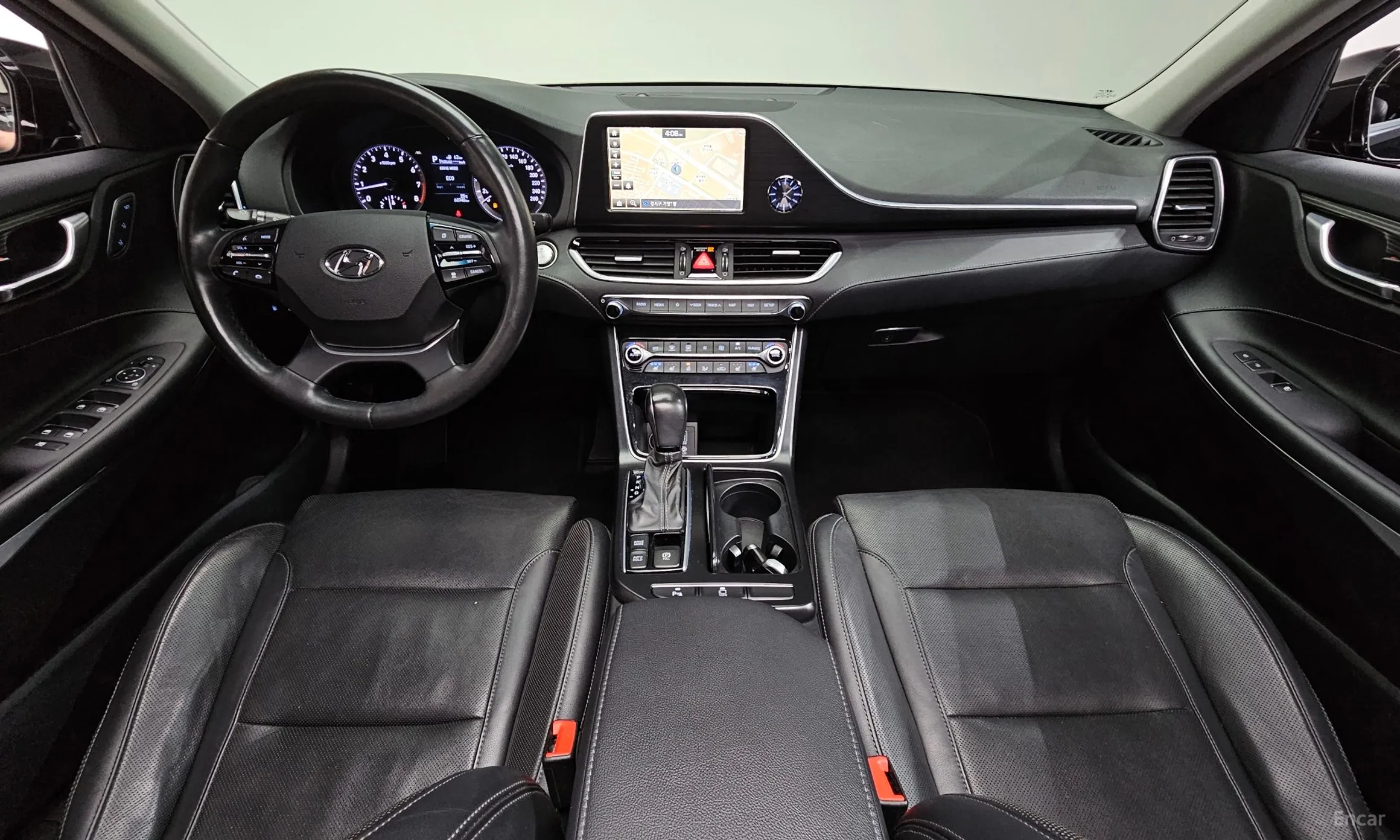 Hyundai Grandeur IG превью 4