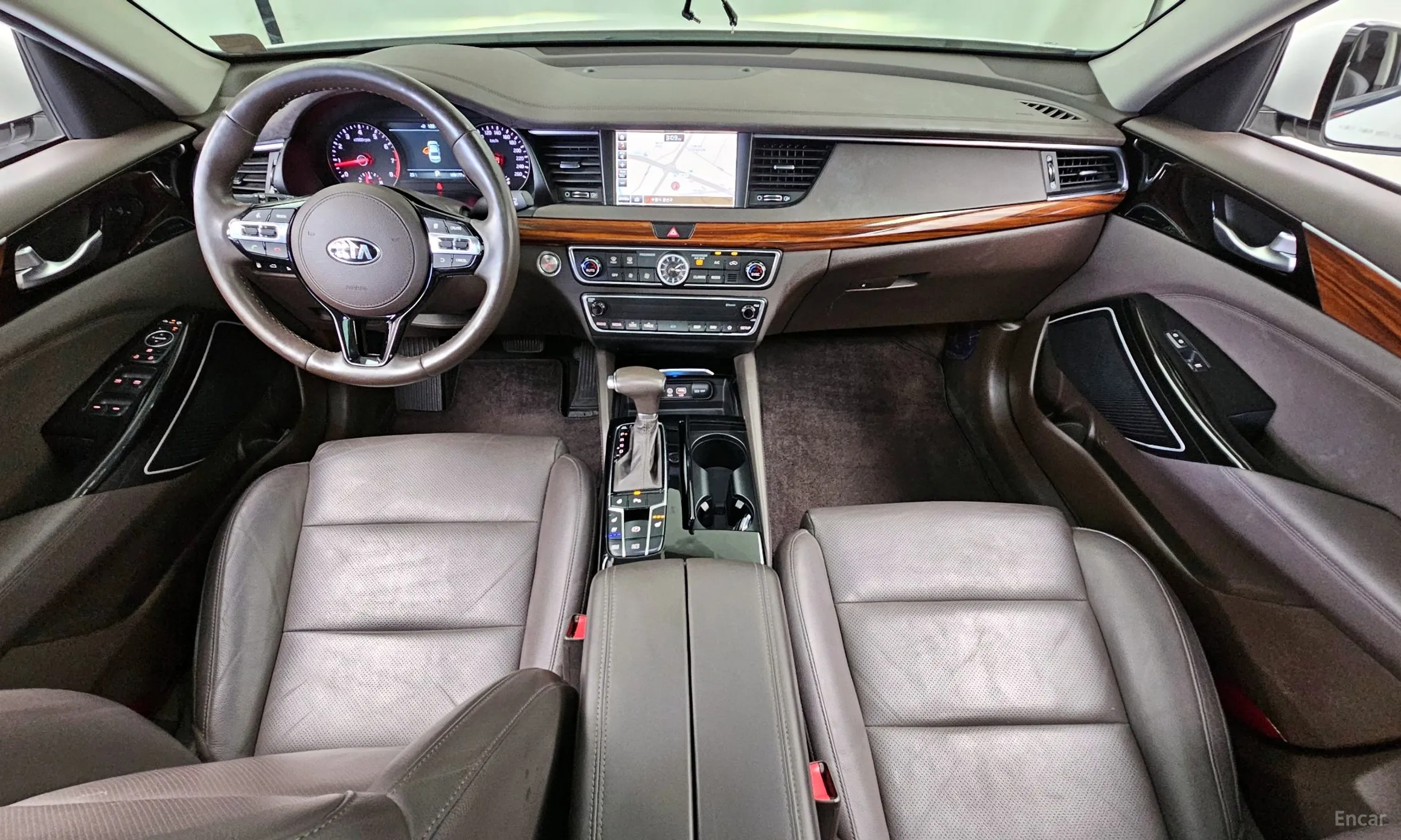 Kia K7 превью 4