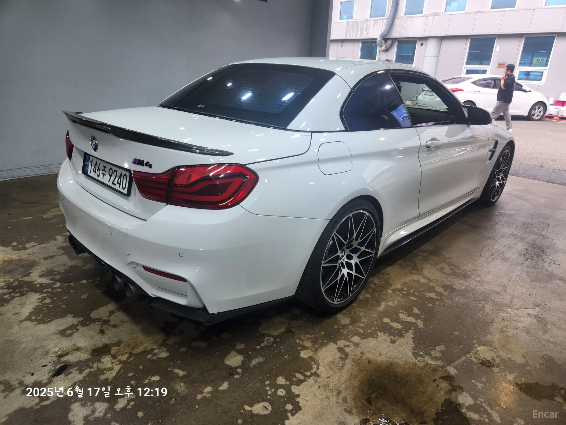 BMW M4 (F82) превью 3