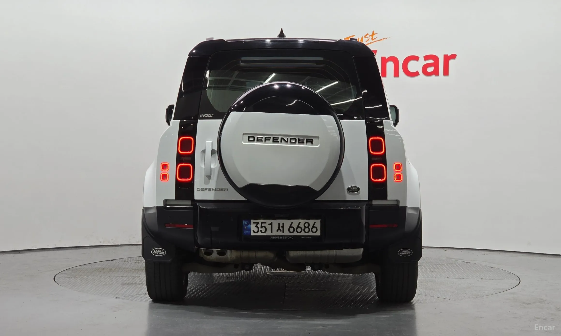 Land Rover Defender (L663) превью 3