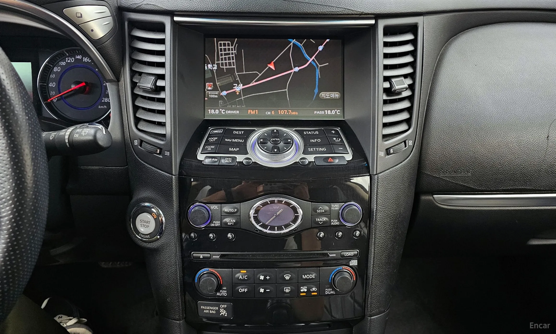 Infiniti FX35 превью 14
