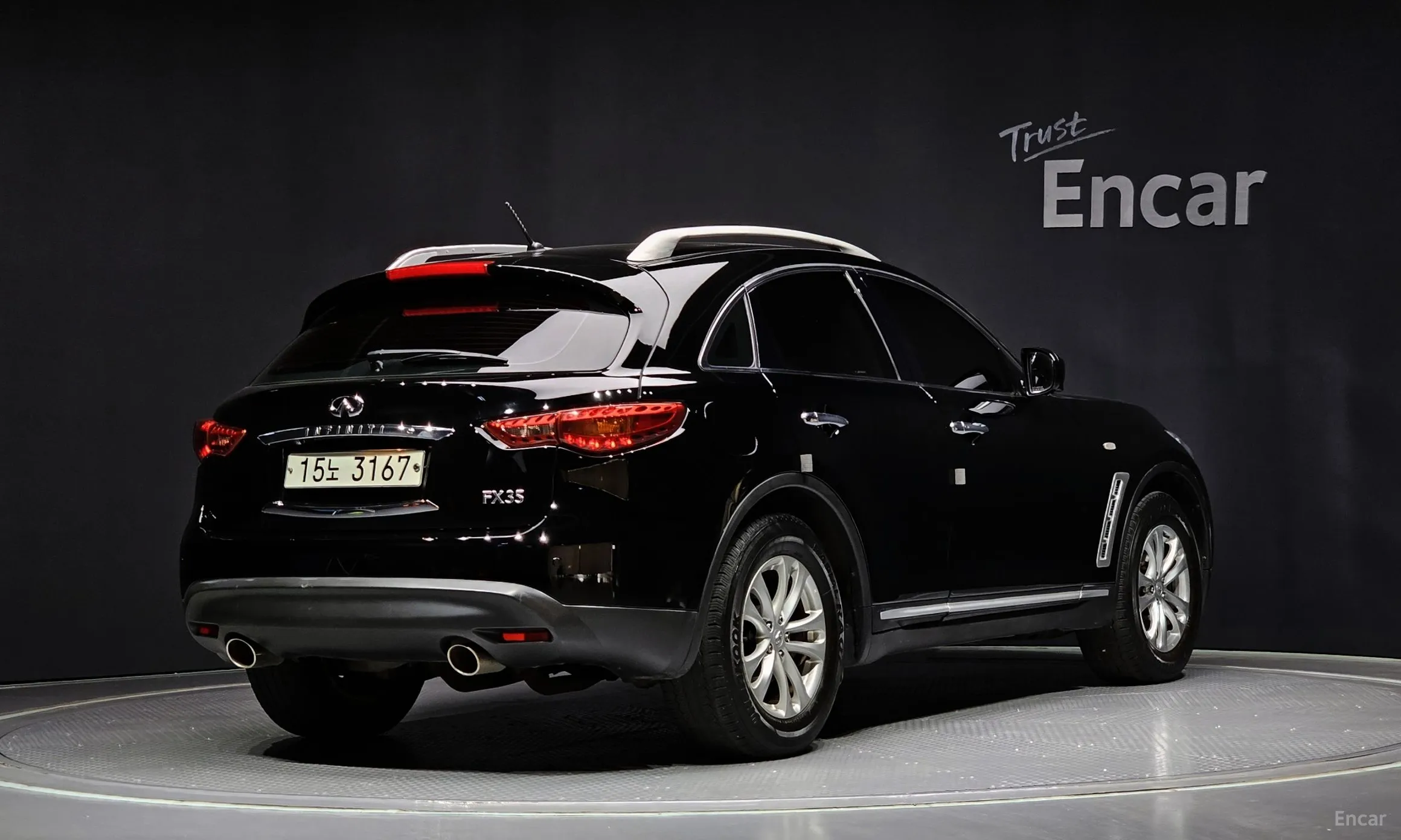 Infiniti FX35