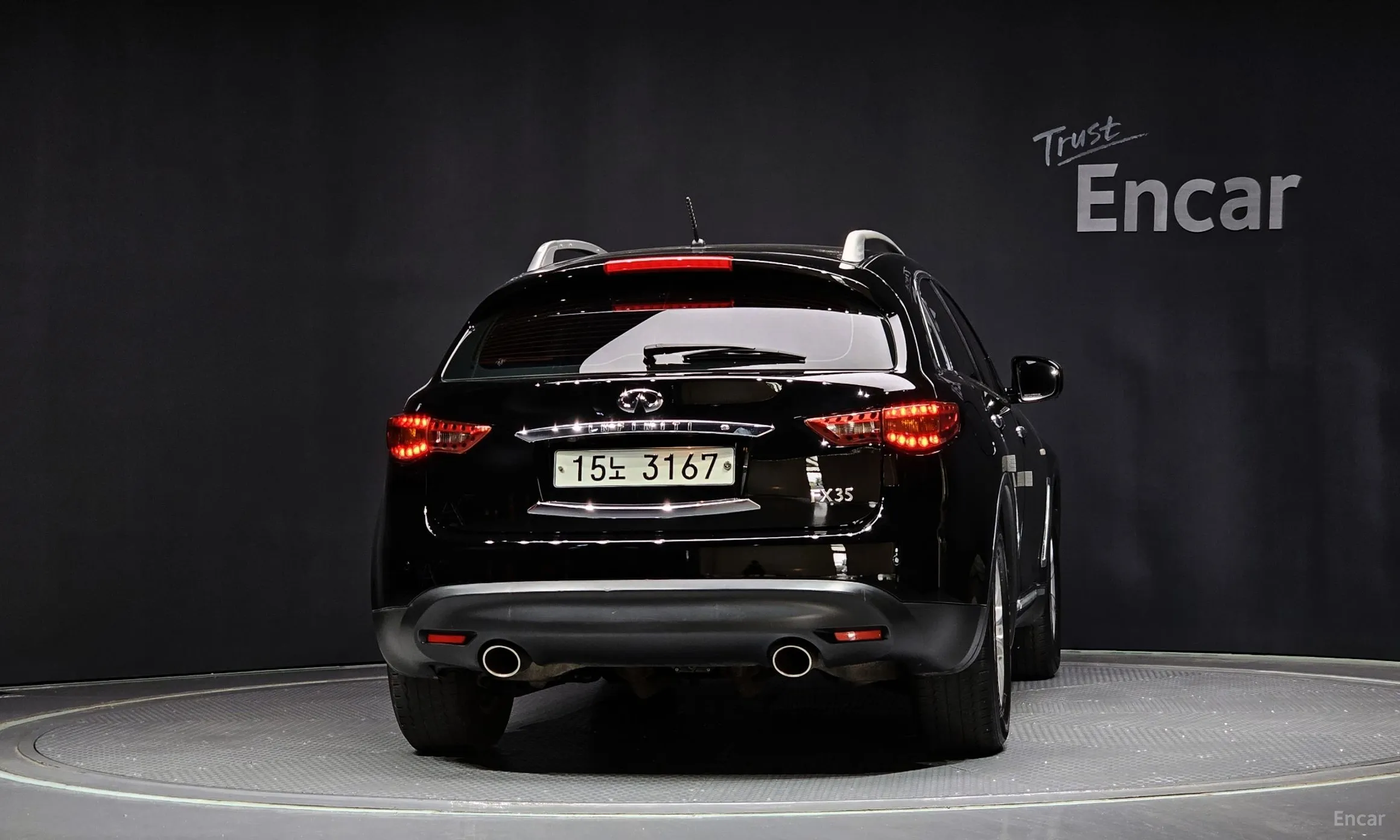 Infiniti FX35 превью 4